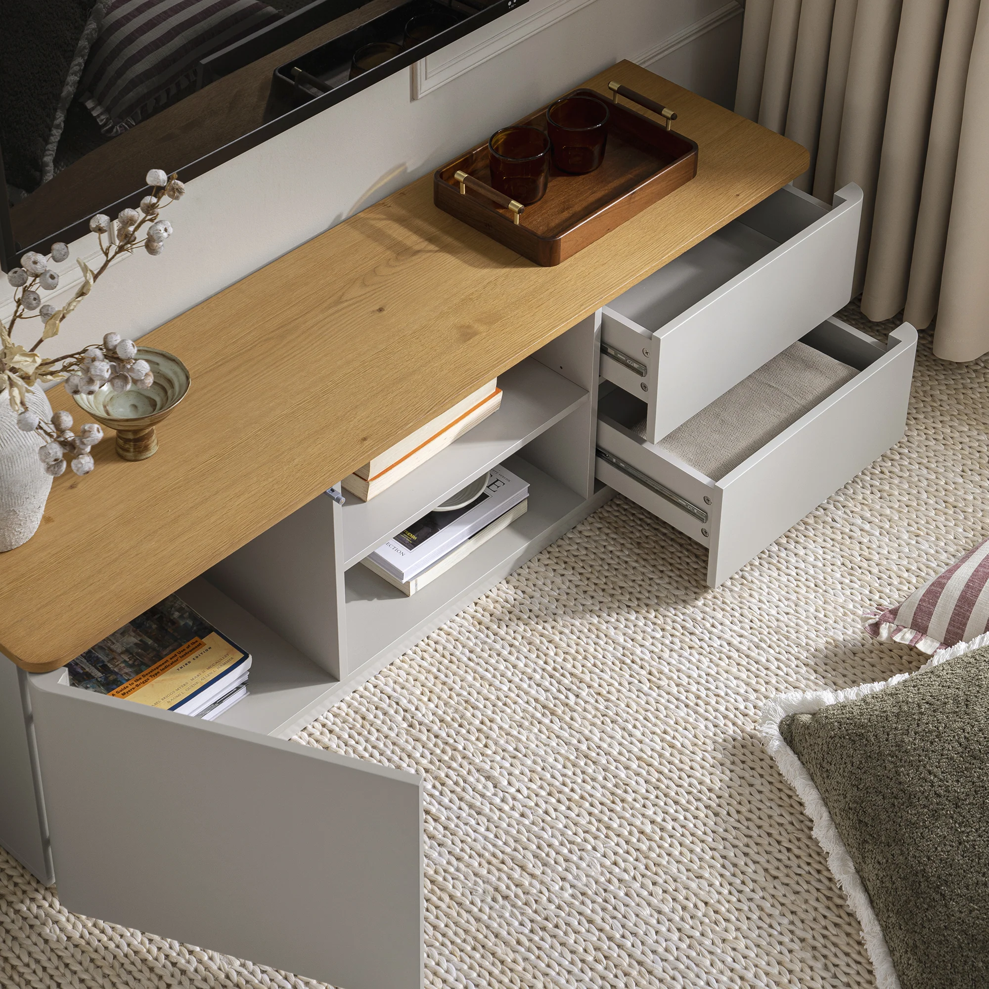 Agnes Curved Edge 150cm Wide TV Unit, Dove Grey with Oak Top - Image 4
