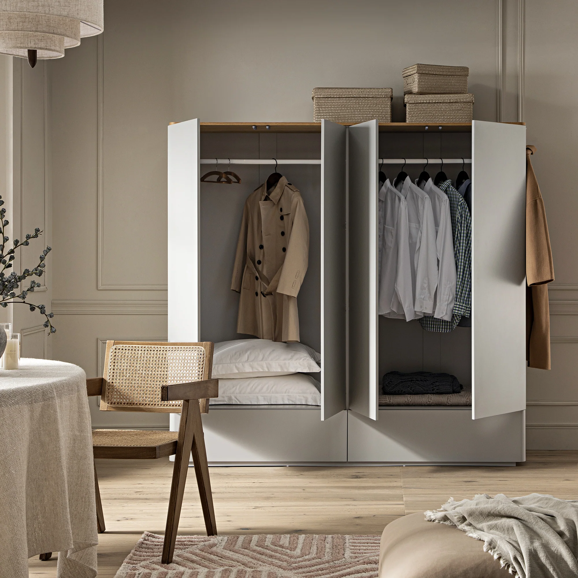 Agnes Curved Edge 4-Door Wardrobe, Dove Grey with Oak Top - Image 3
