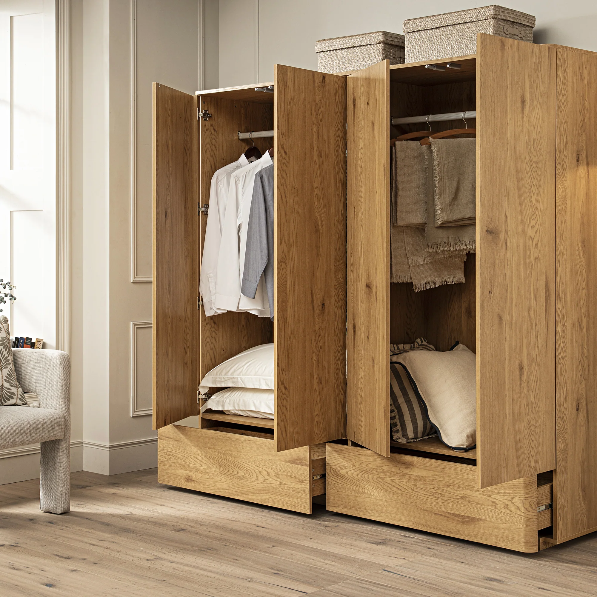 Agnes Curved Edge 4-Door Wardrobe, Natural - Image 4