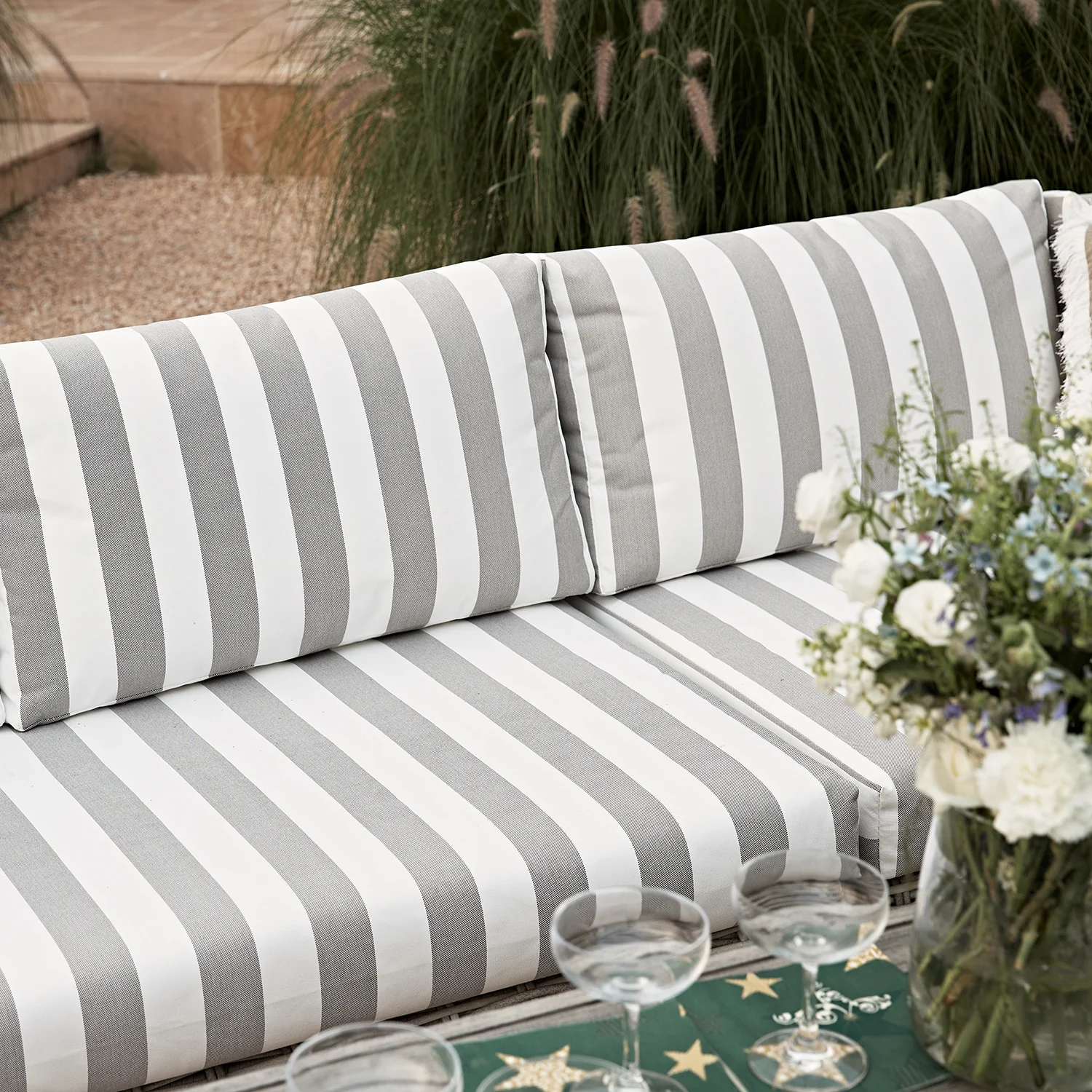 Bellagio Round Wicker Large Corner Casual Dining Set with Rising Firepit Table, Light Grey with Taupe Stripes - Image 8