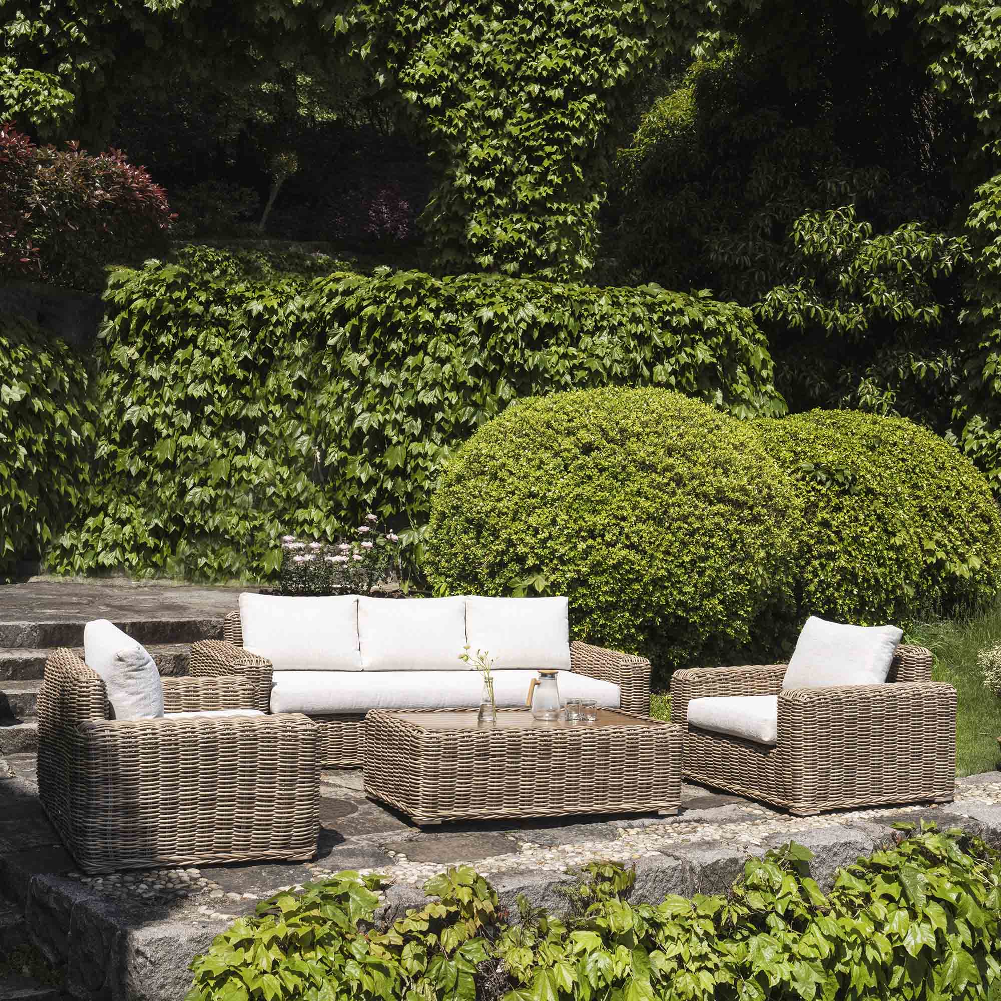 Bellagio Round Wicker Sofa Set with Coffee Table, Natural - Image 3