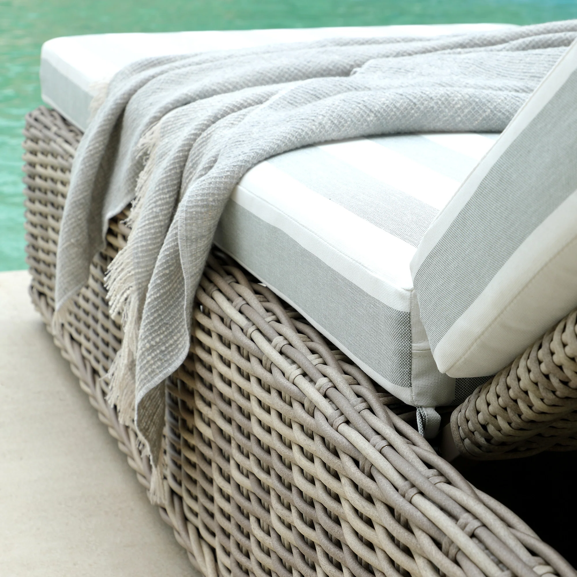 Bellagio Round Wicker Sun Lounger with Headrest, Natural with Sage Stripes - Image 8