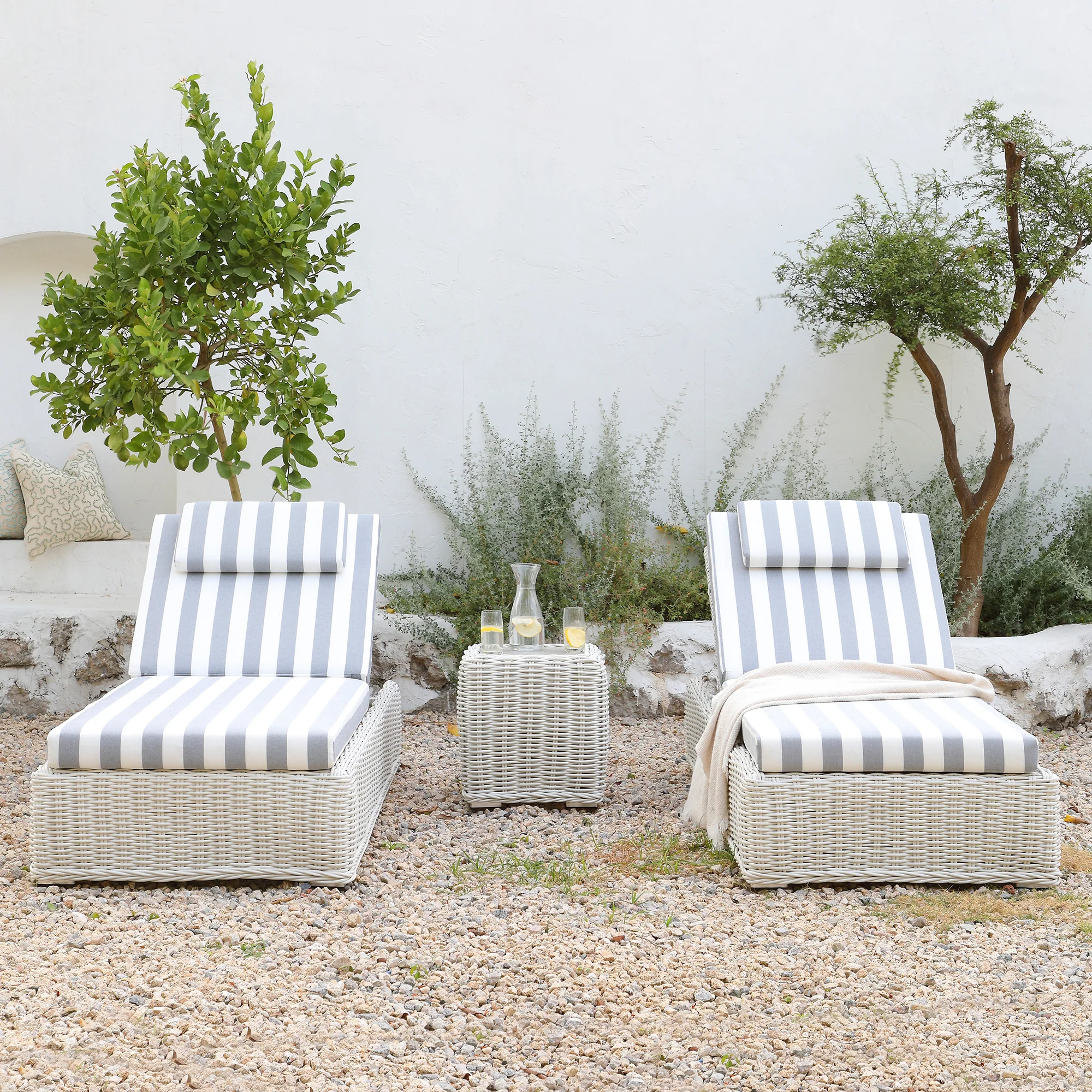Bellagio Round Wicker Sun Lounger with Headrest, White with Blue Stripes - Image 4