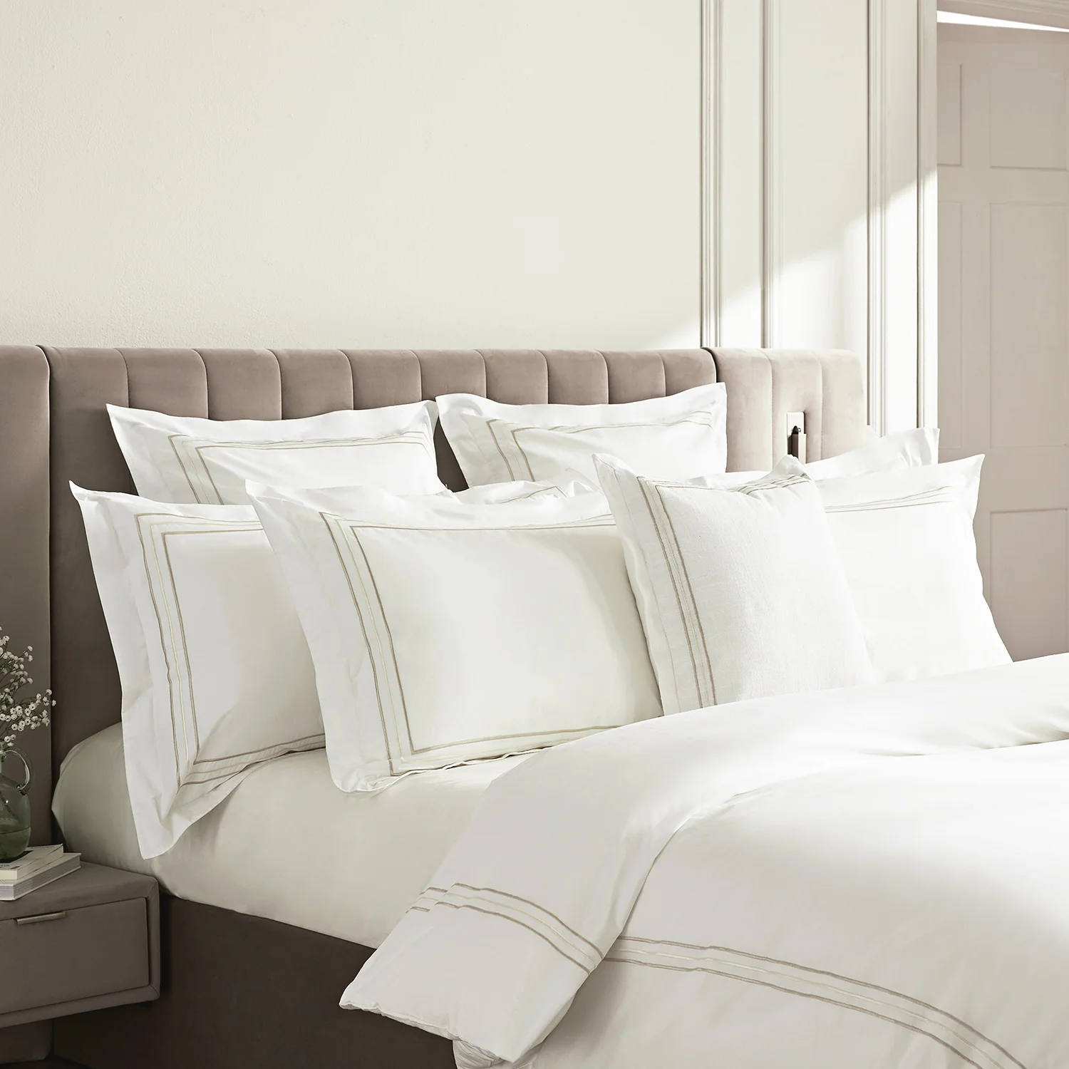 Belvedere Champagne Gold Cord Embroidered 300 Thread Count Cotton Percale Duvet Set - Image 3