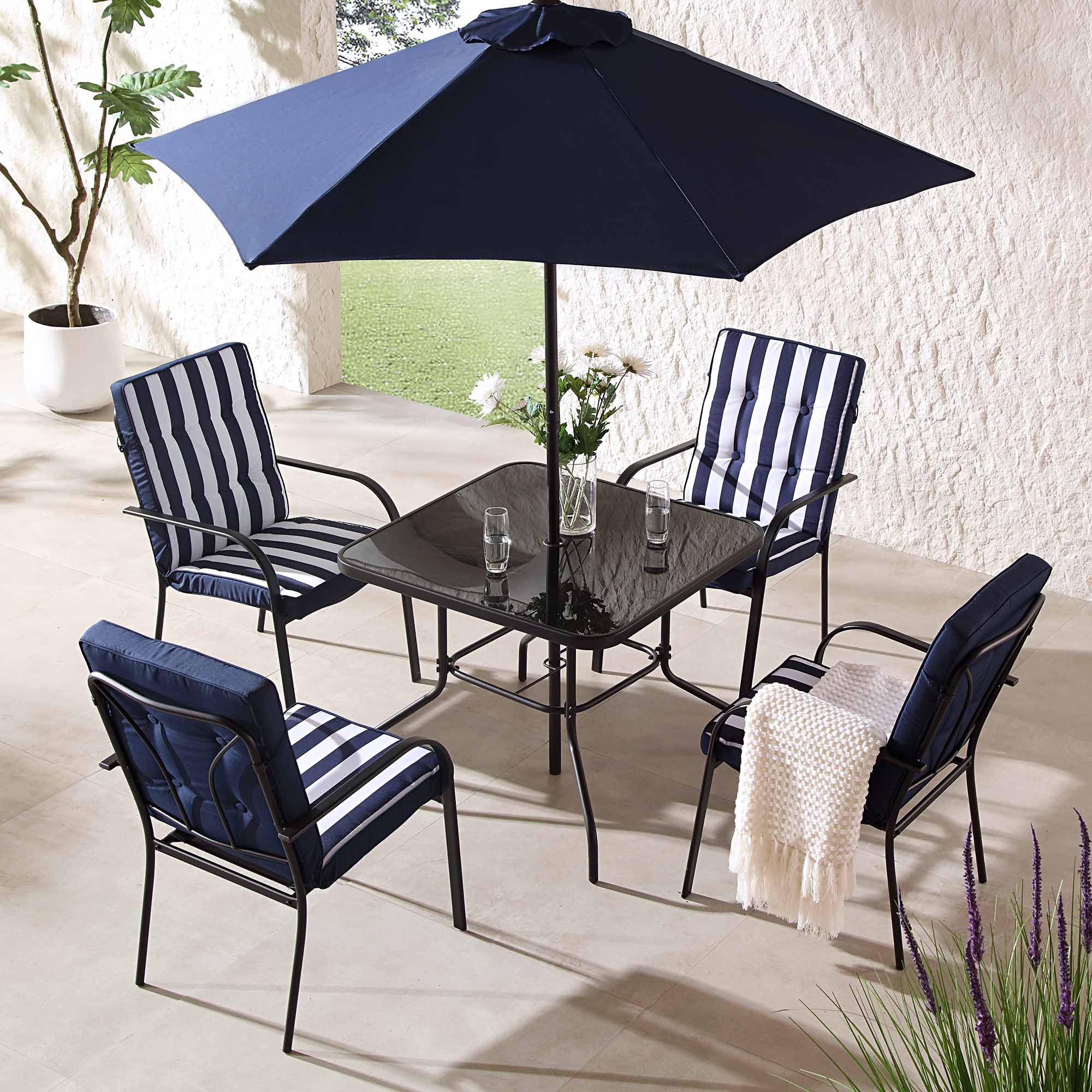 Champneys 4-Seater Steel and Fabric Outdoor Patio Dining Set with Parasol, Navy Blue - Image 2