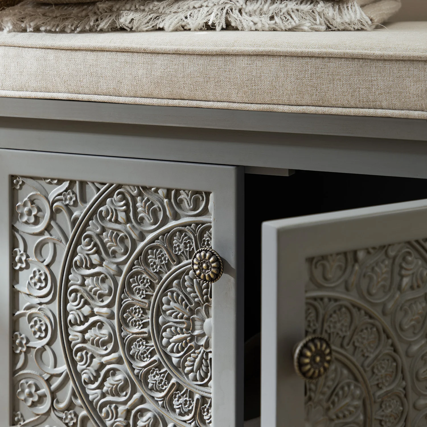Chantilly Mid Grey Carved Storage Bench - Image 7