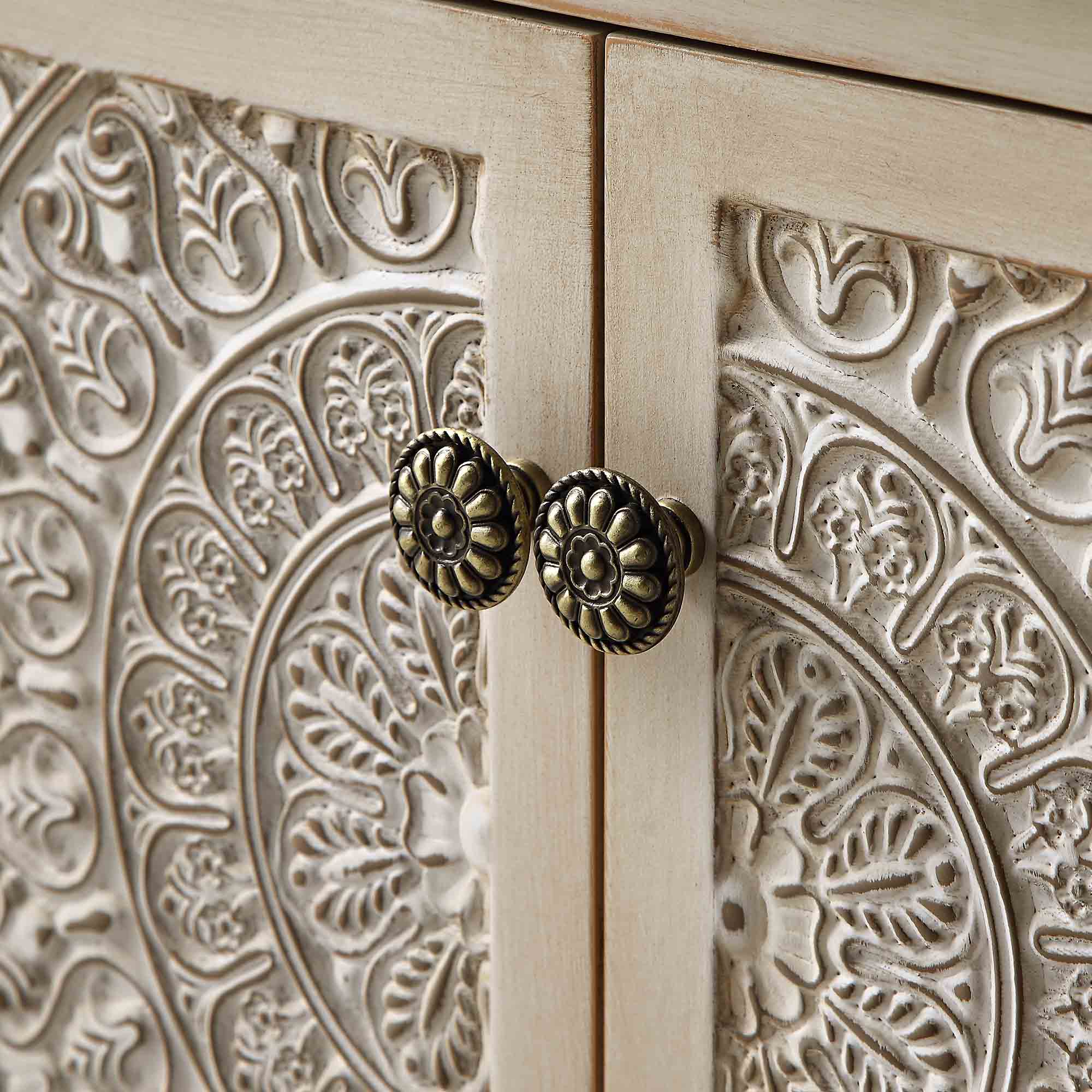 Chantilly Whitewashed Carved Storage Bench - Image 13