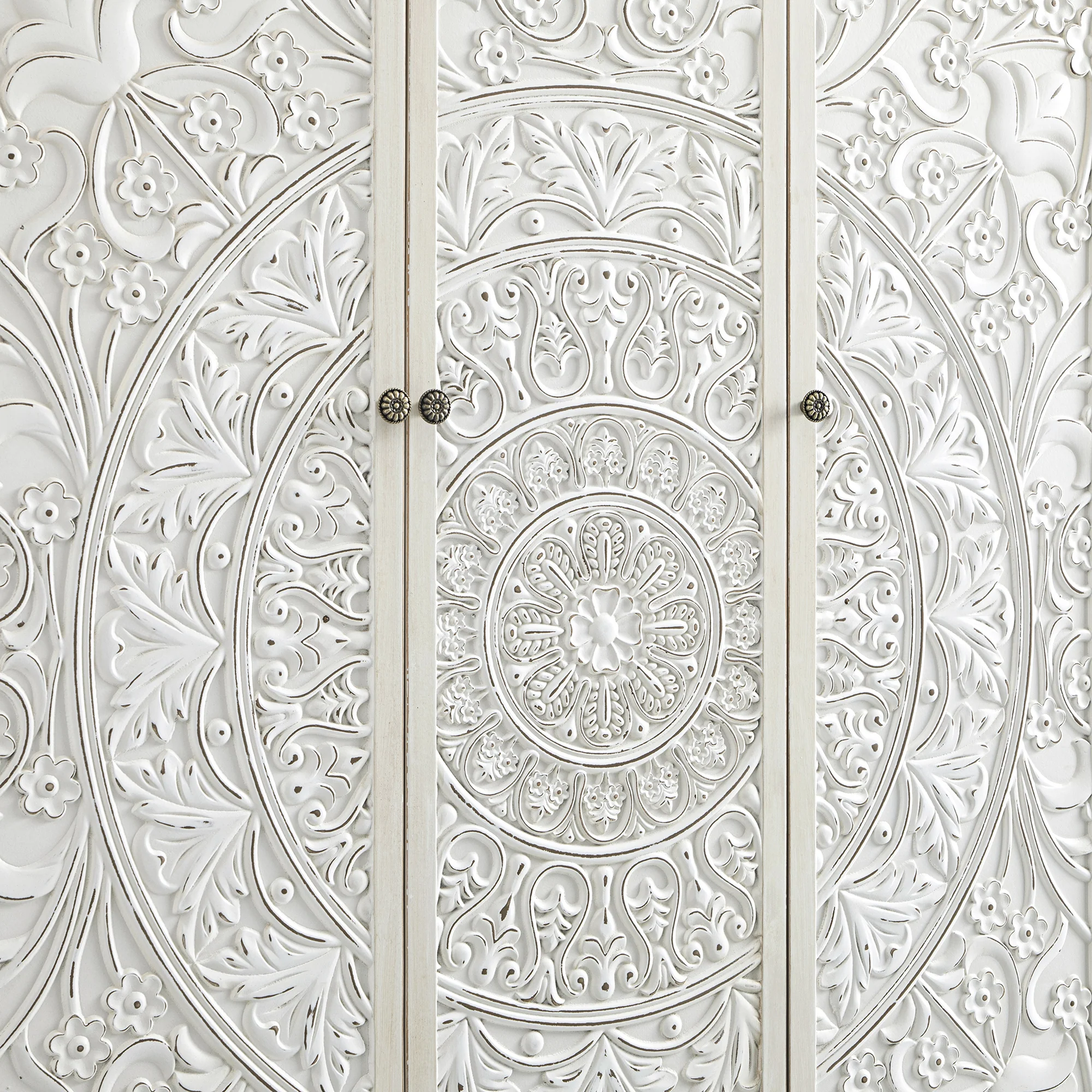 Chantilly Whitewashed Carved Triple Wardrobe - Image 16