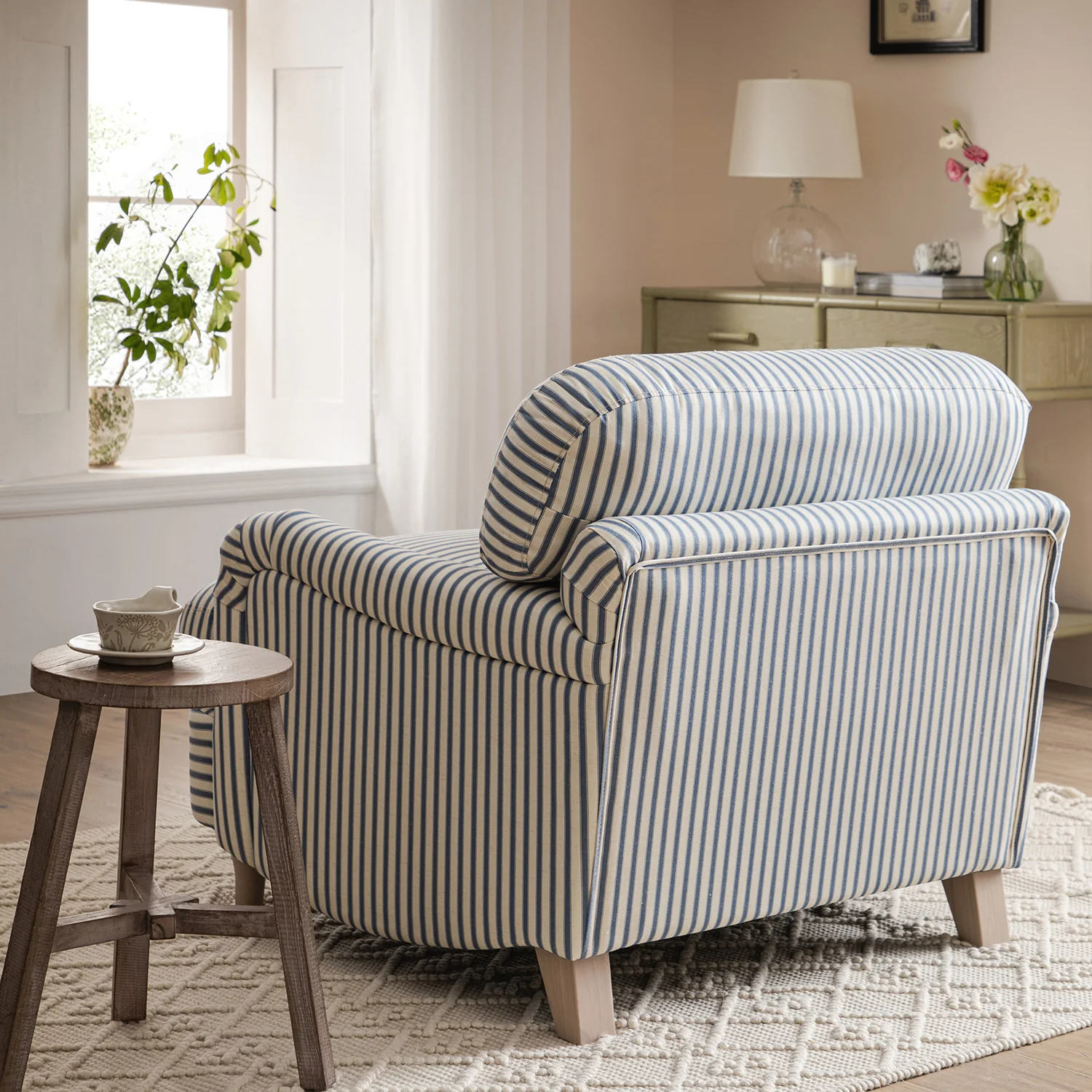 Daphnis Blue Striped Linen Blend Sofa, 1-Seater - Image 3