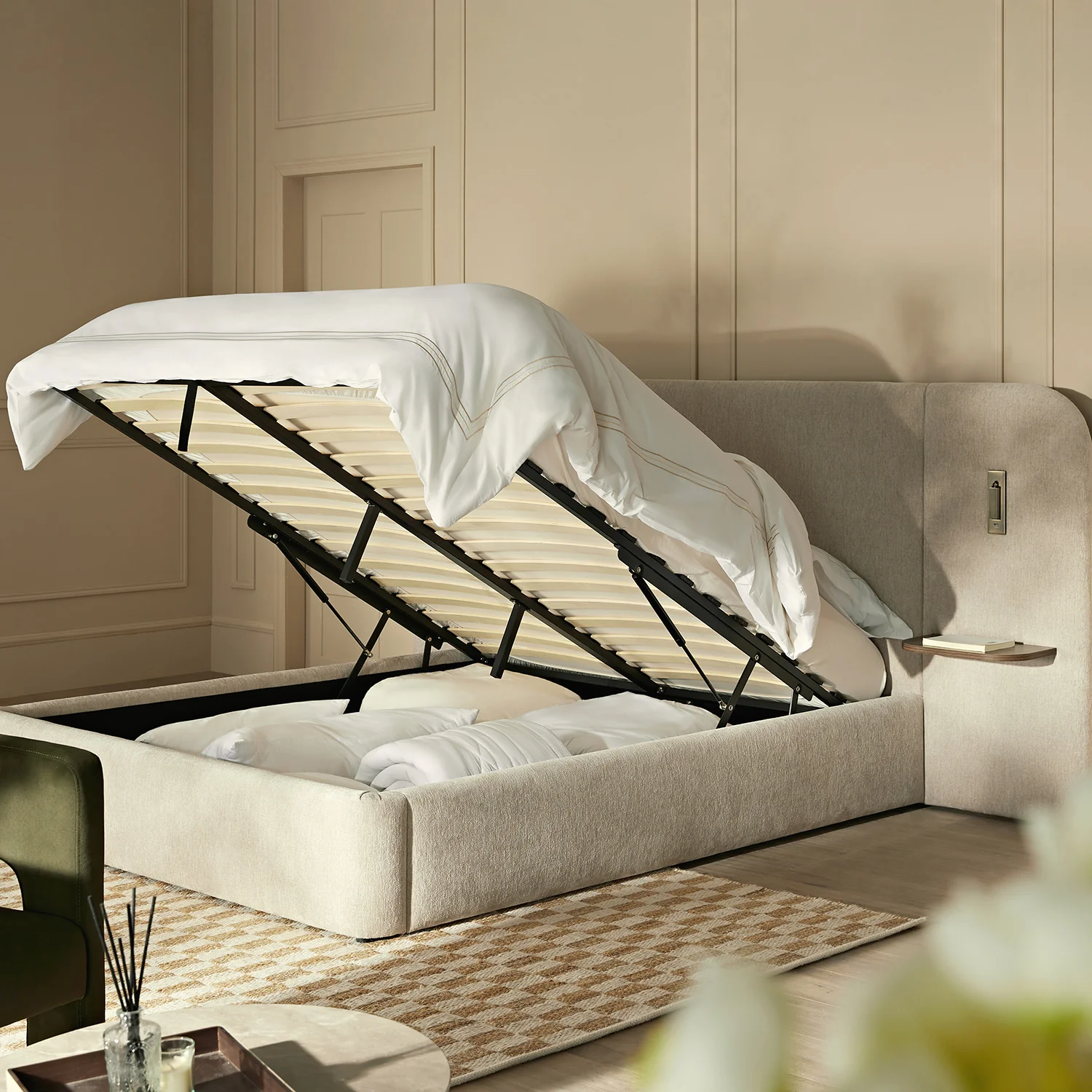 Della Extended Headboard Storage Bed, Soft Beige Chenille - Image 5