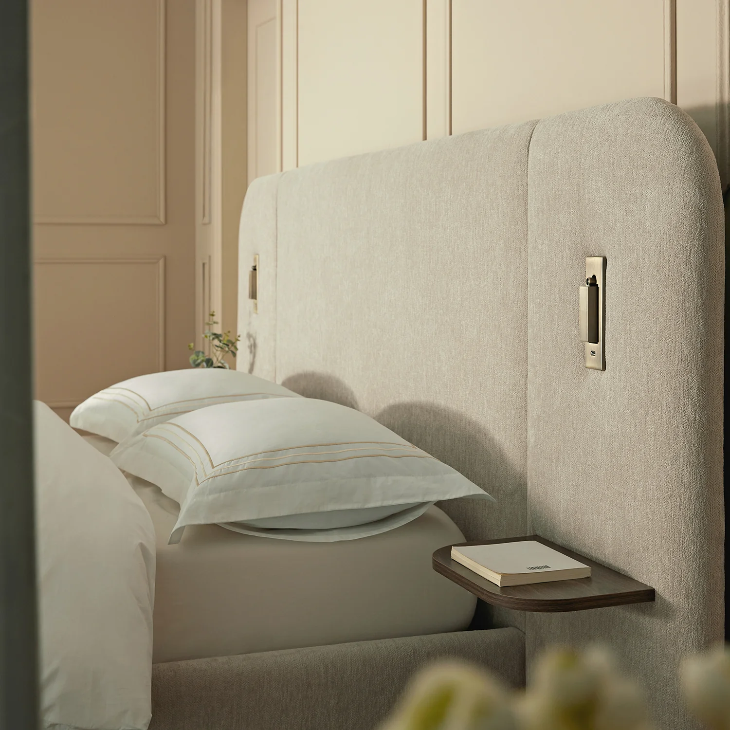 Della Extended Headboard Storage Bed, Soft Beige Chenille - Image 7