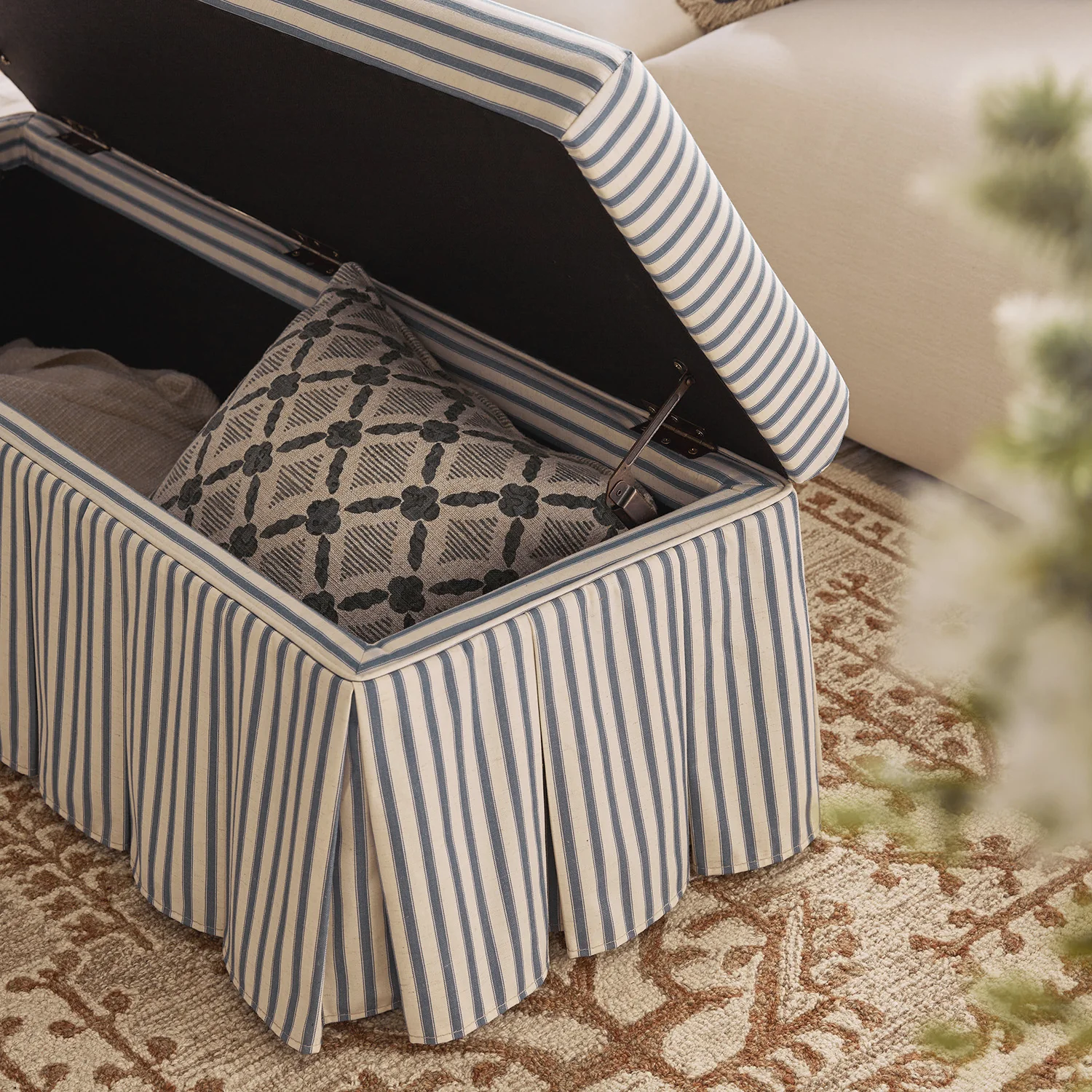 Egerton Box-Pleat Storage Bench, Blue Striped Linen - Image 5