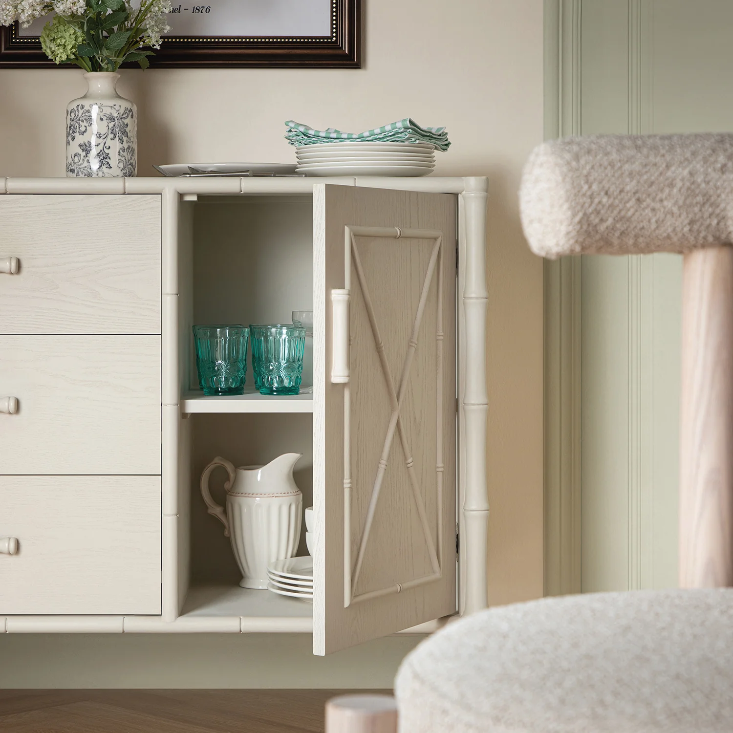 Elstowe Faux Bamboo 1-Door 3-Drawer Sideboard, Shaded White - Image 4