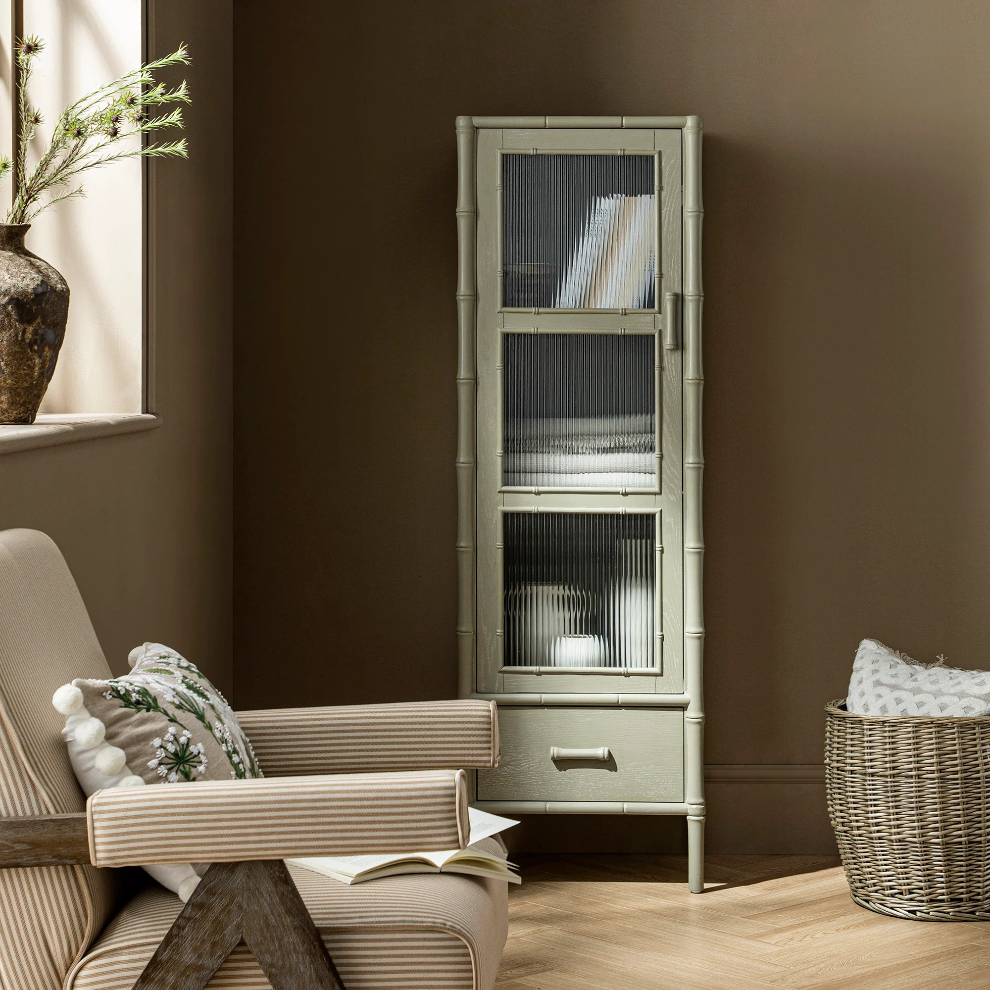 Elstowe Faux Bamboo and Fluted Glass 1-Door Cabinet, Sage Green - Image 3