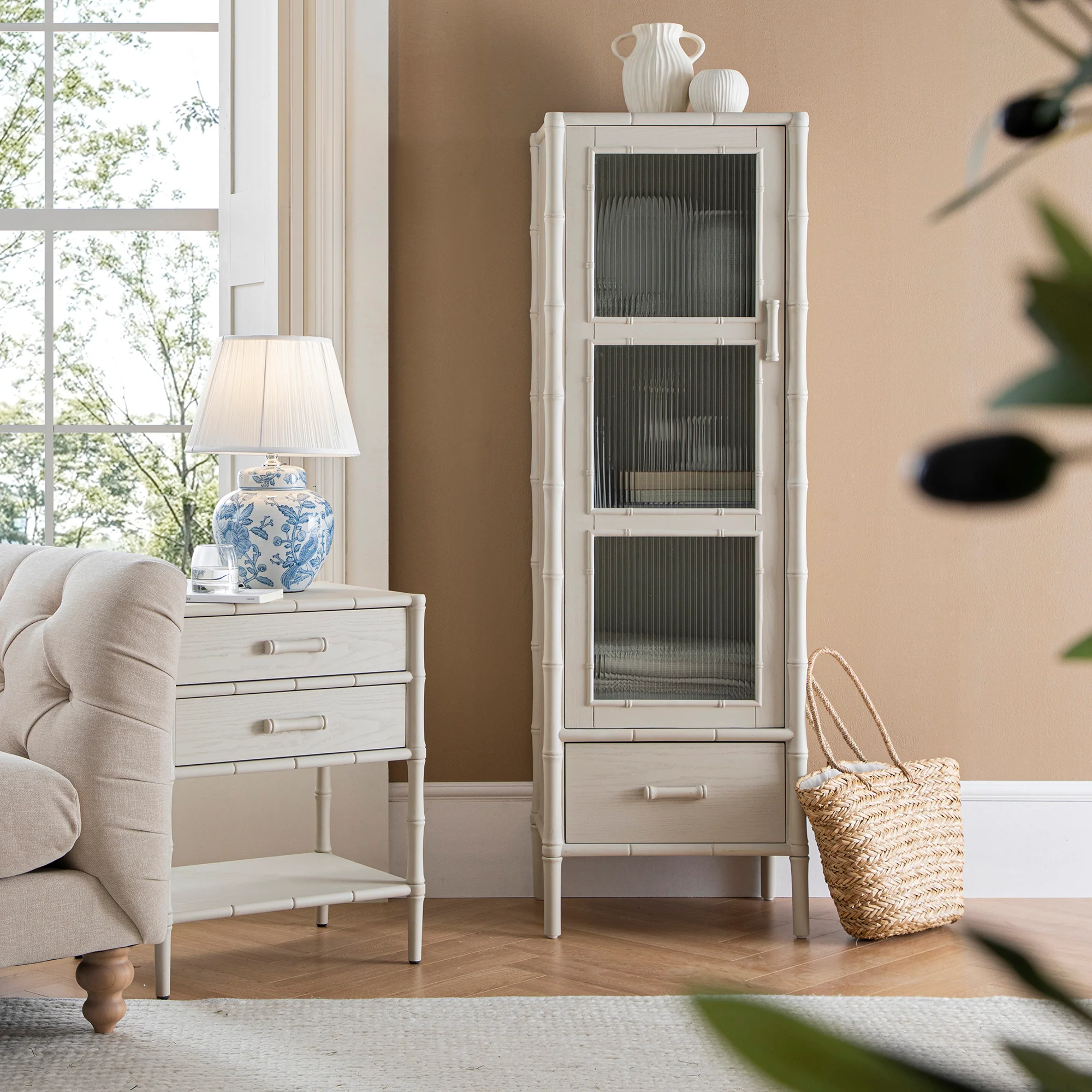 Elstowe Faux Bamboo and Fluted Glass 1-Door Cabinet, Shaded White - Image 3
