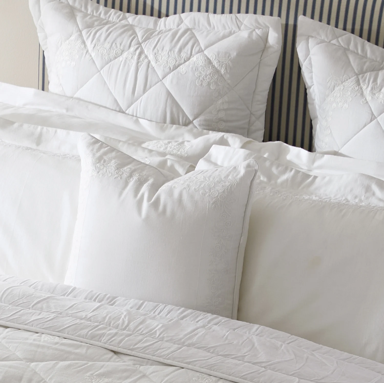 Esmeralda White Floral Embroidered Linen Blend Cushion - Image 2