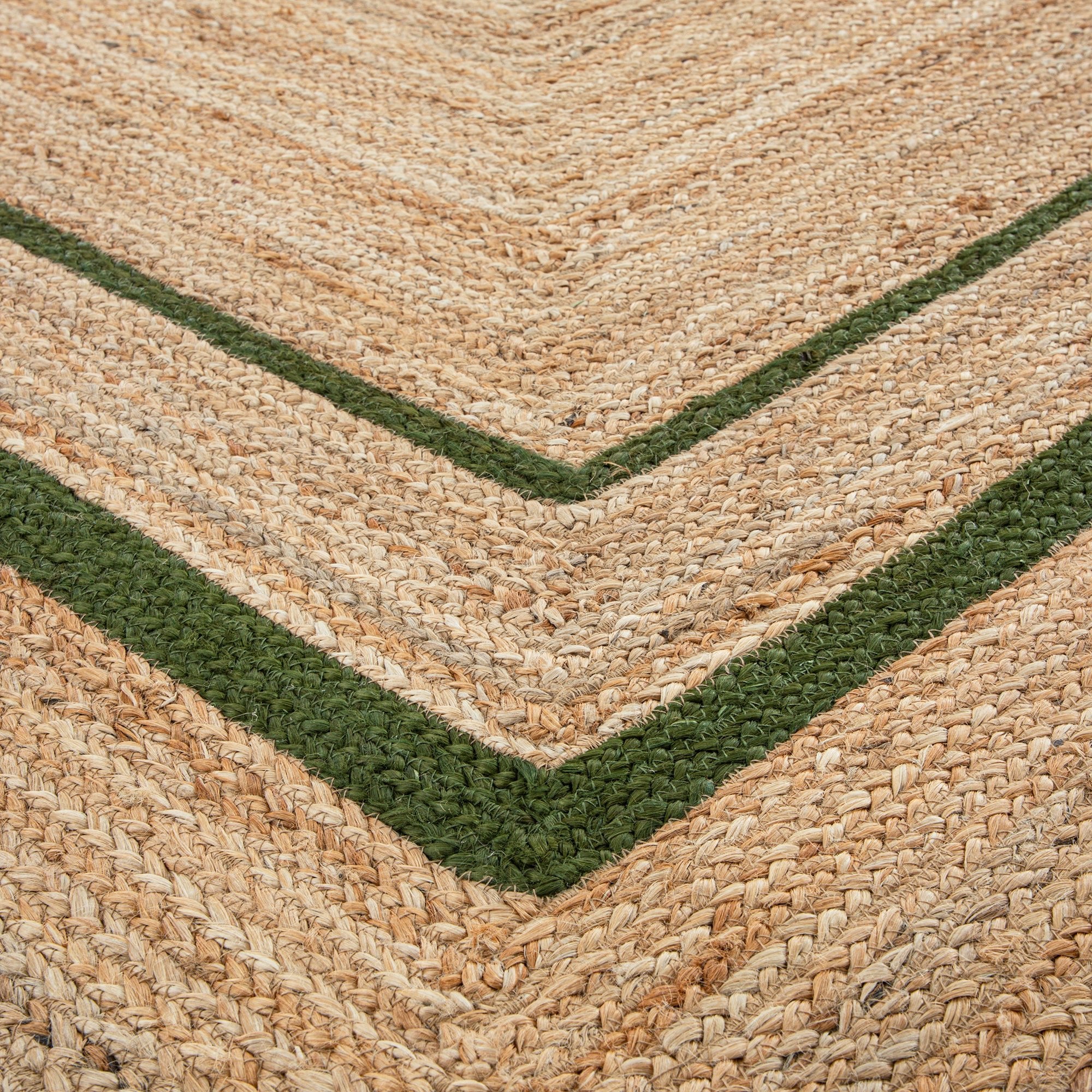 Evie Hand Braided Jute Scallop Green Border Rectangular Rug - Image 7