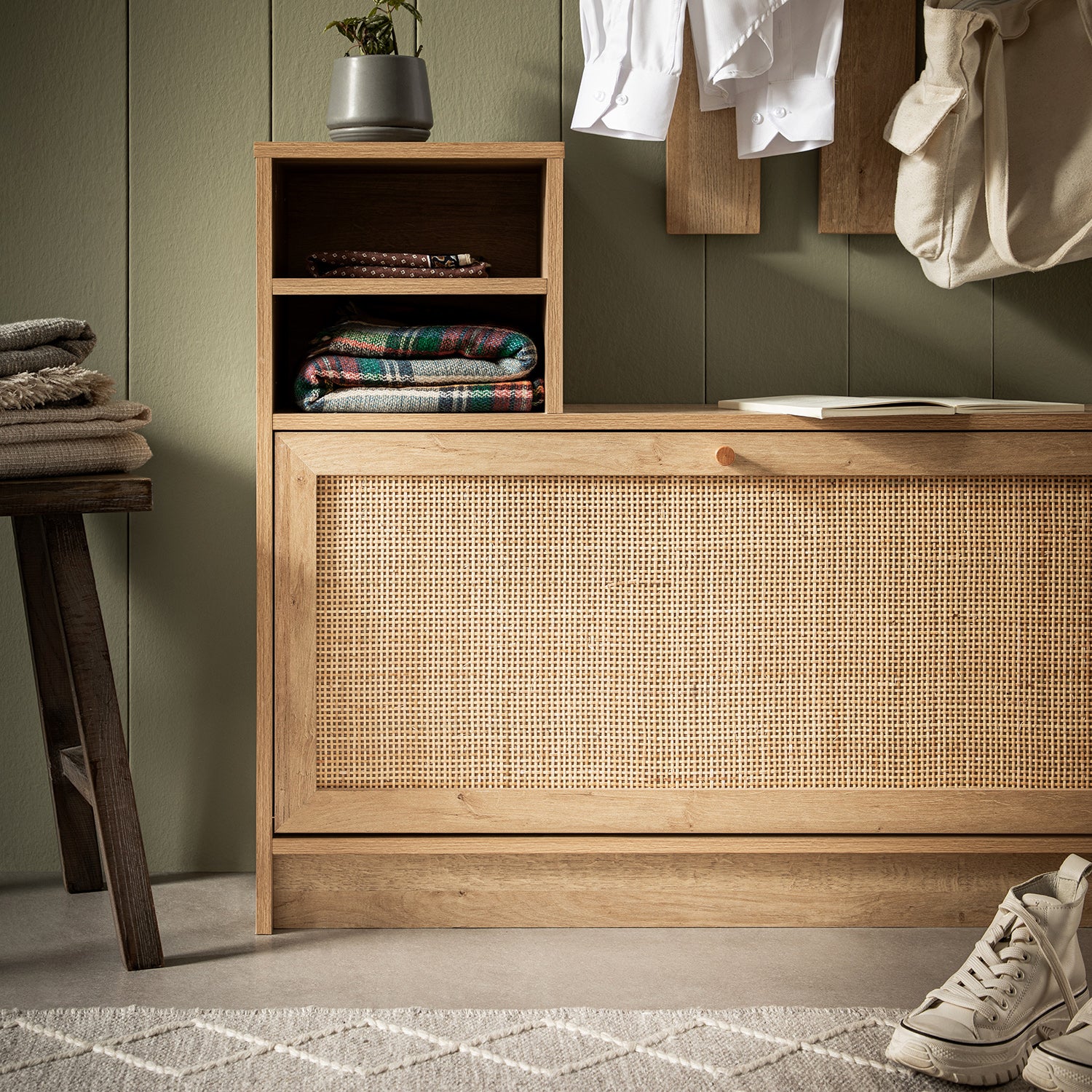 Frances Rattan Hallway Unit with Mirror, Natural - Image 6