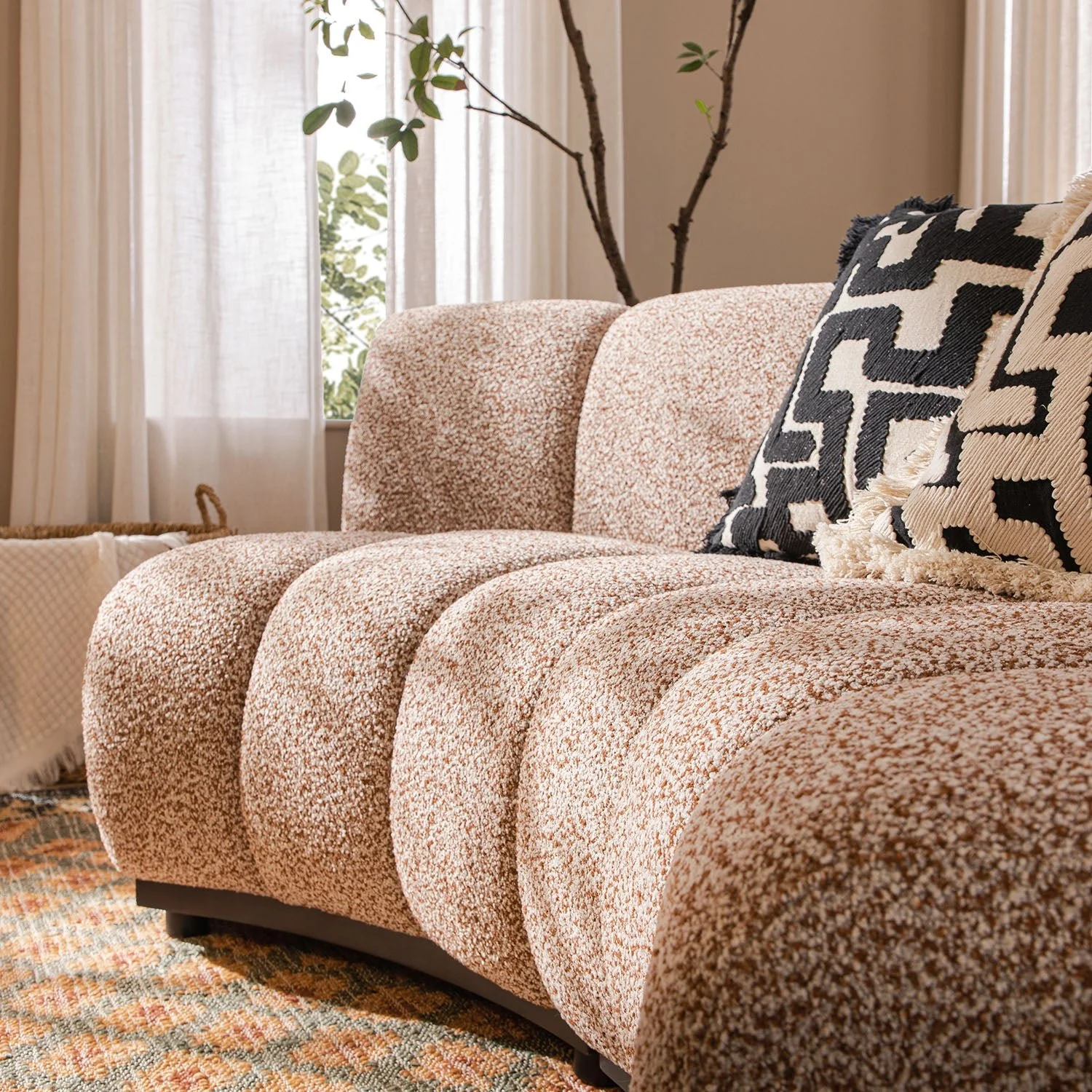Granvia Musk Blush Boucle Modular Sofa, 2-Seater Curved Sofa - Image 5