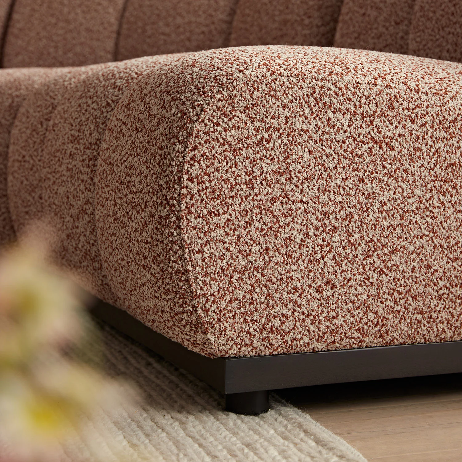 Granvia Musk Blush Boucle Modular Sofa, 5-Seater Grand L-Shaped Sofa - Image 7