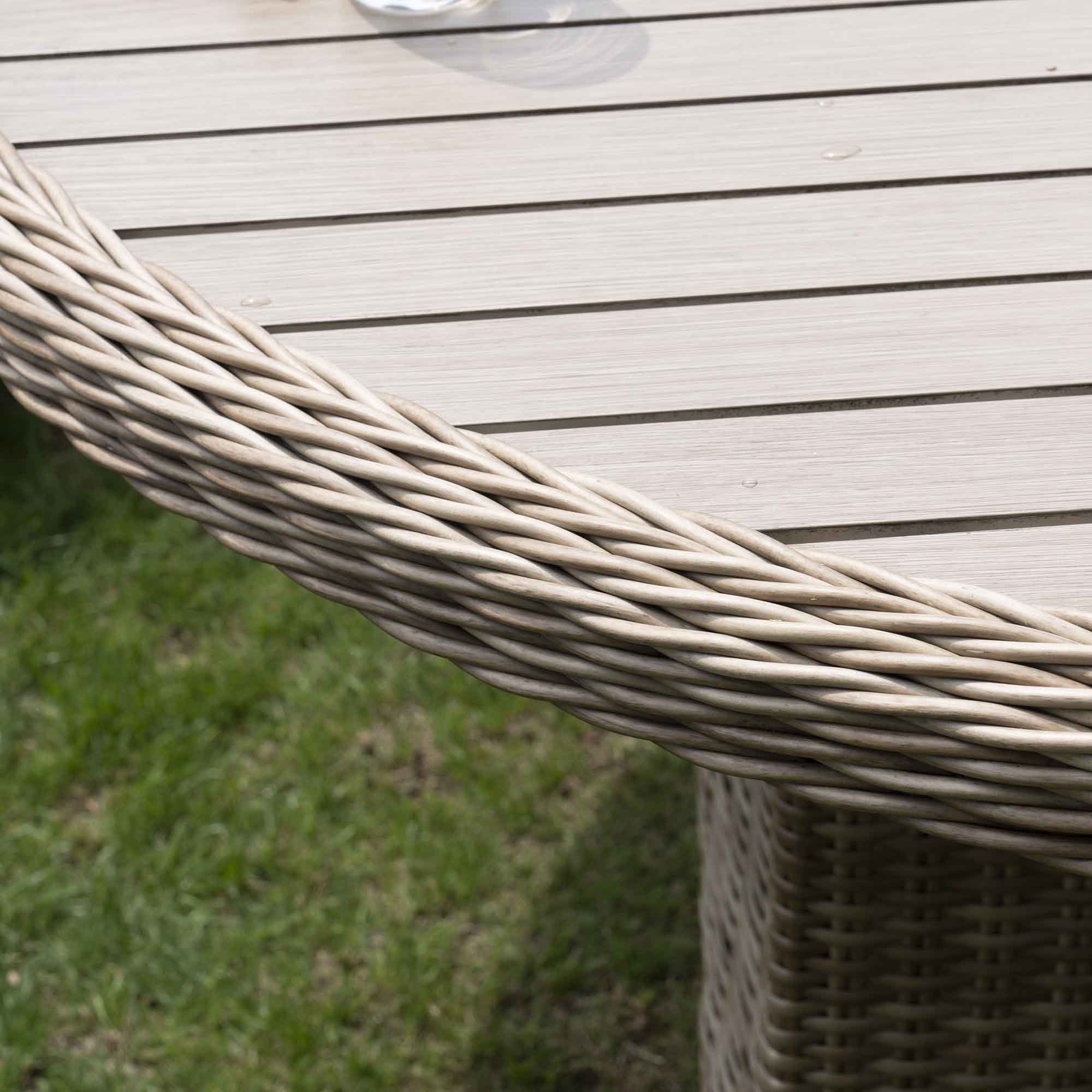Hampshire 4-Seater Round Wicker Rattan Dining Set, Natural - Image 5