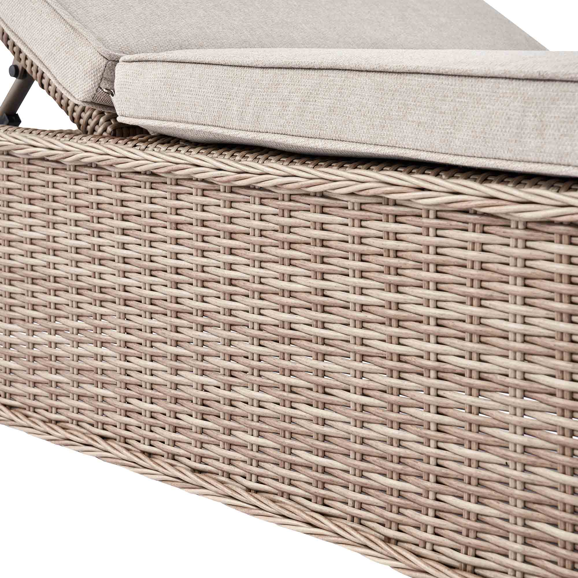 Hampshire Round Wicker Rattan Sun Lounger, Natural - Image 10