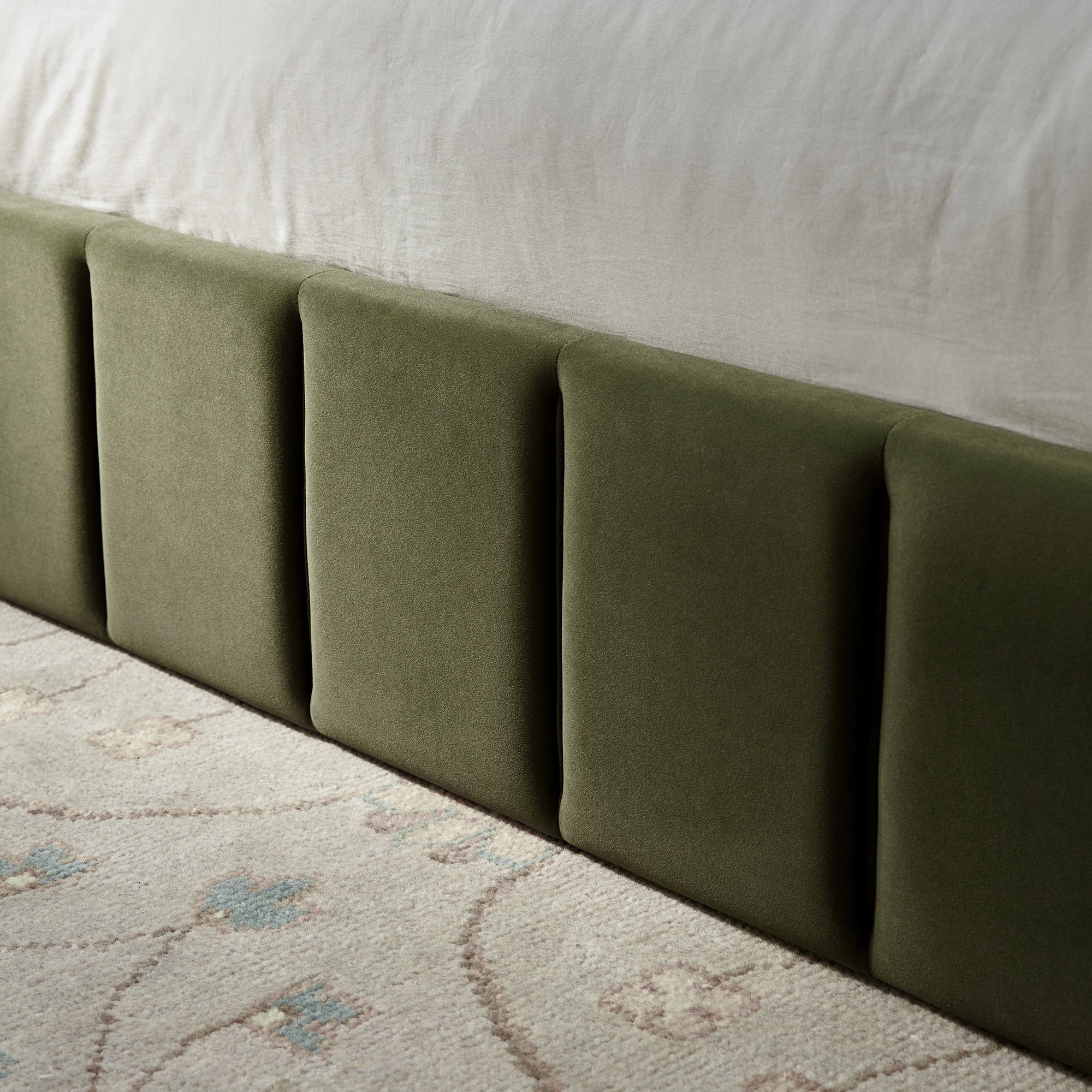 Hana Ottoman Storage Bed, Moss Green Velvet - Image 5
