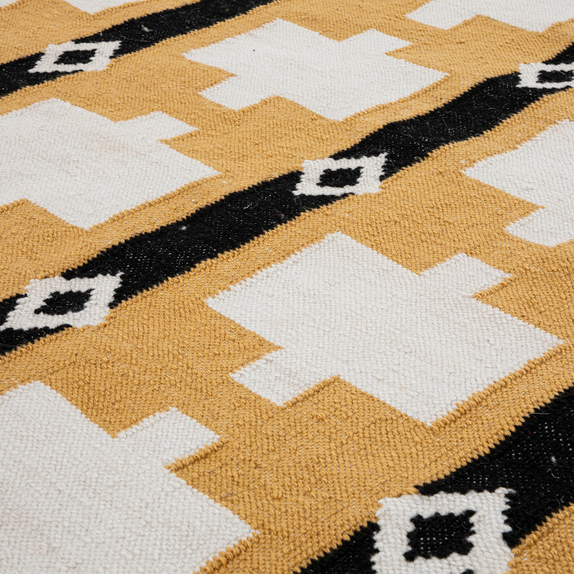 Havana Smoke & Amber Indoor Outdoor Handwoven Rug - Image 5