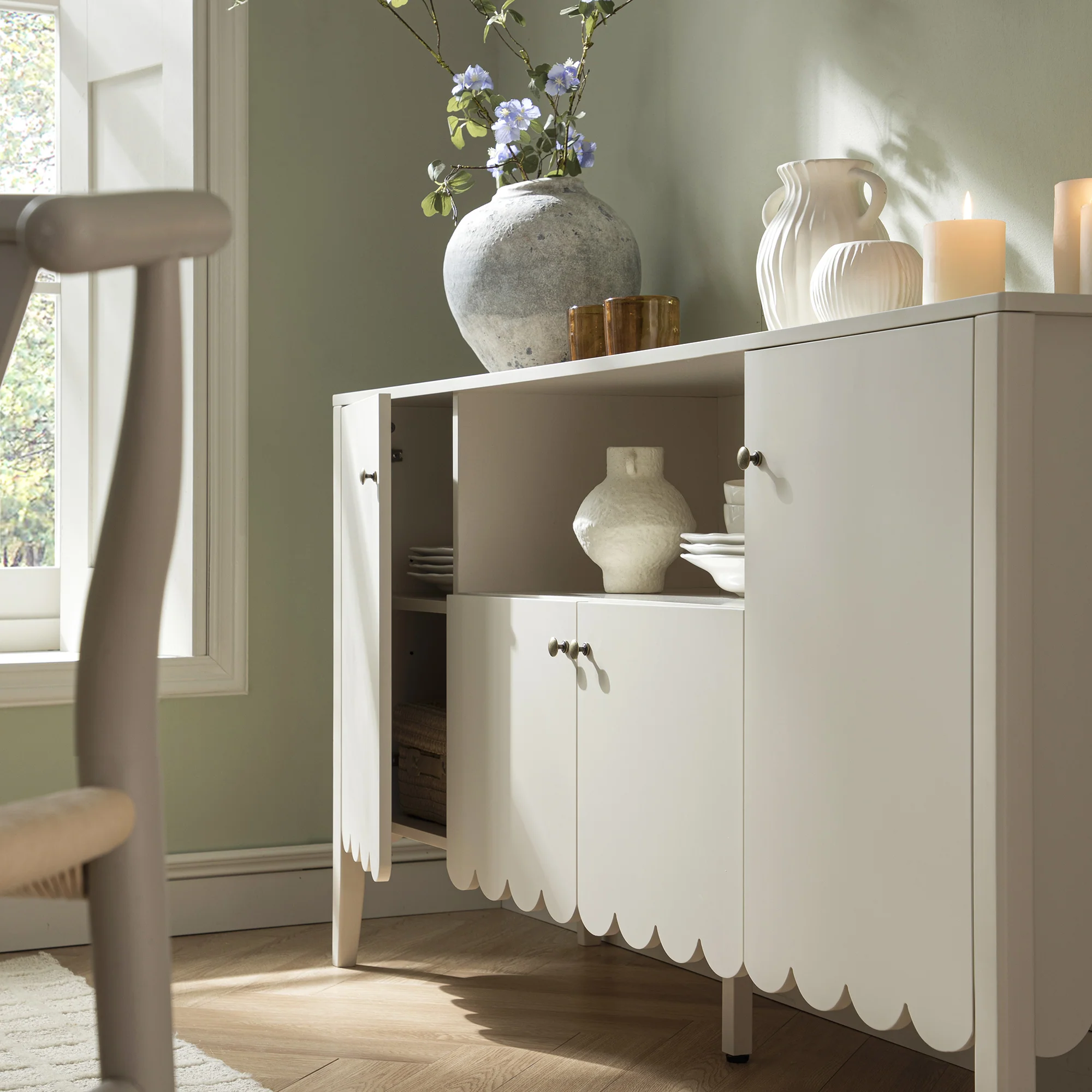 Henley Scalloped Edge 150cm Wide Sideboard with Open Shelf, Light Sand - Image 4