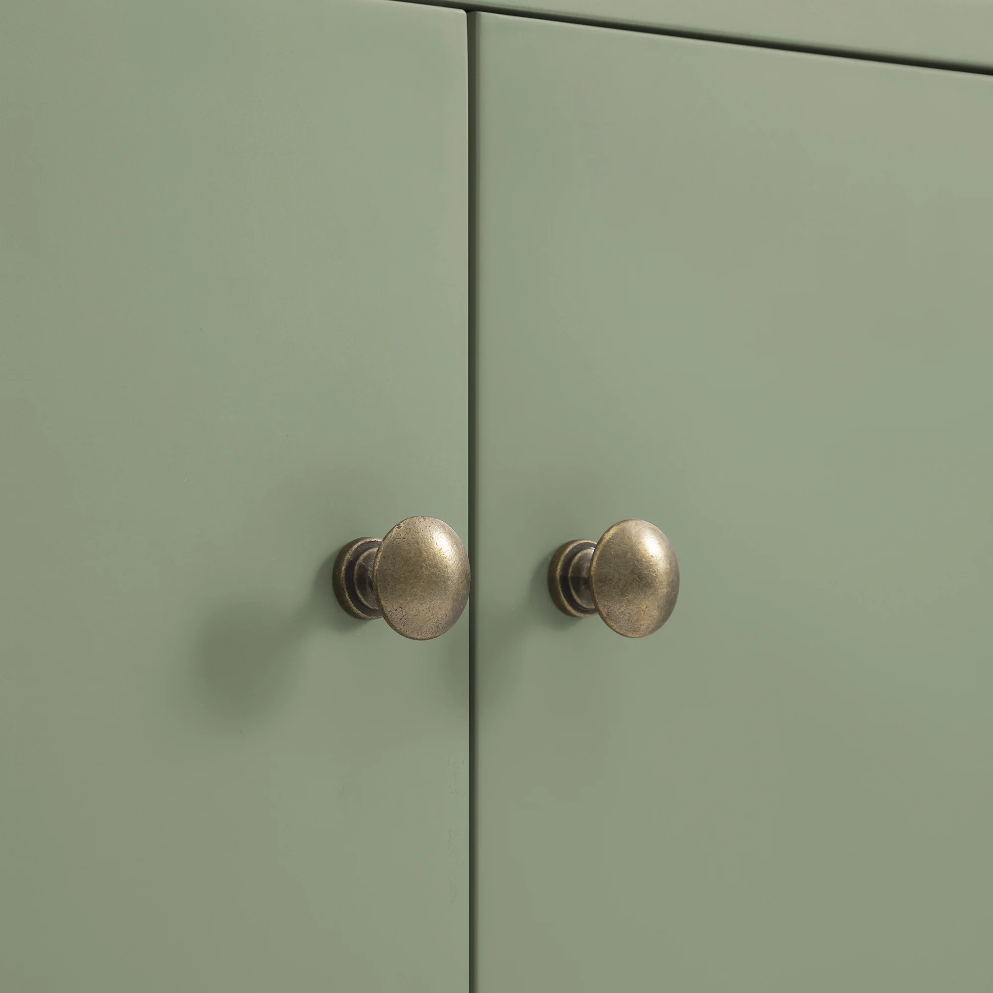 Henley Scalloped Edge 150cm Wide Sideboard, Sage Green - Image 14