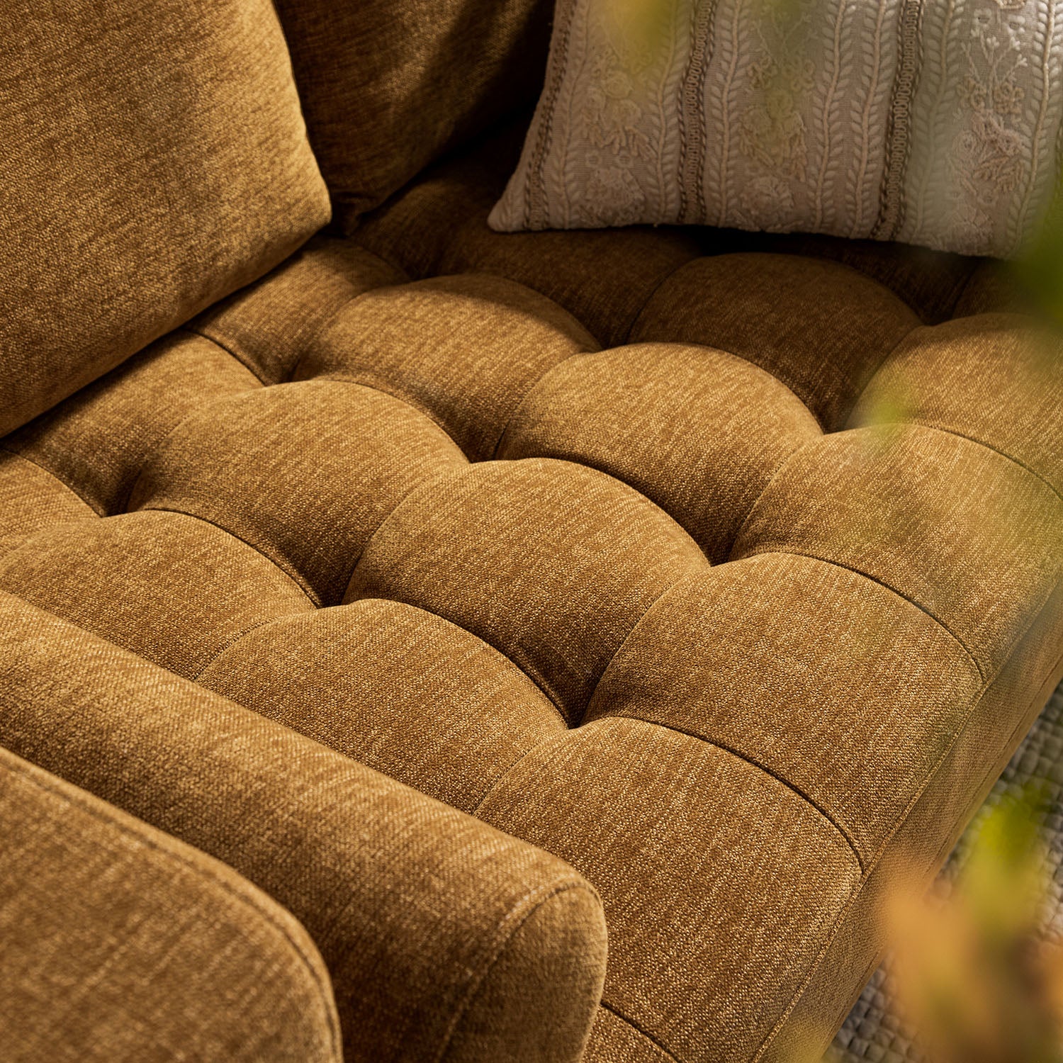 Henrietta 2-Seater Sofa, Spiced Honey Chenille - Image 6