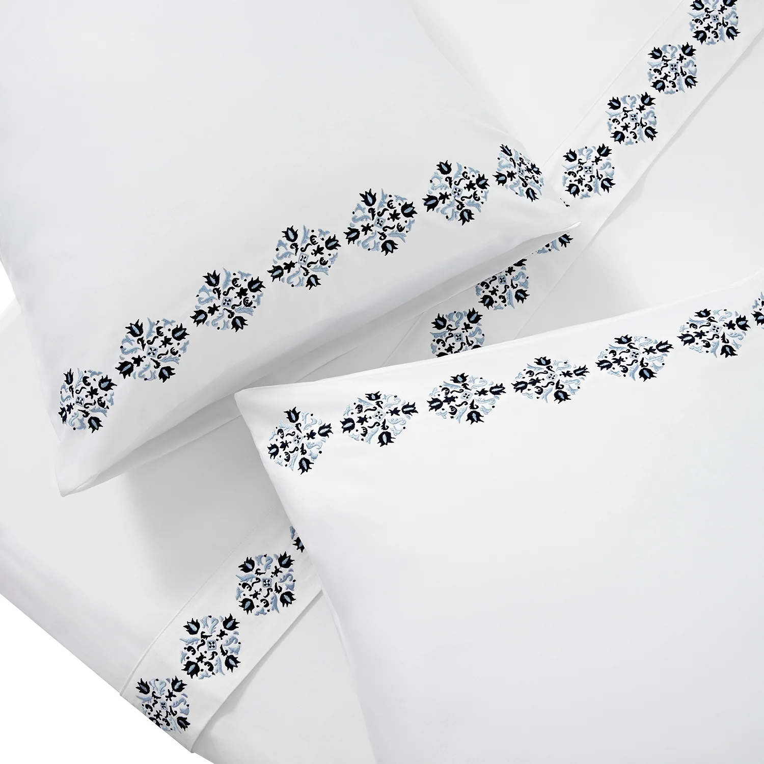 Kingsbury Navy & Powder Blue Heritage Embroidered 600 Thread Count Cotton Sateen Duvet Set - Image 3