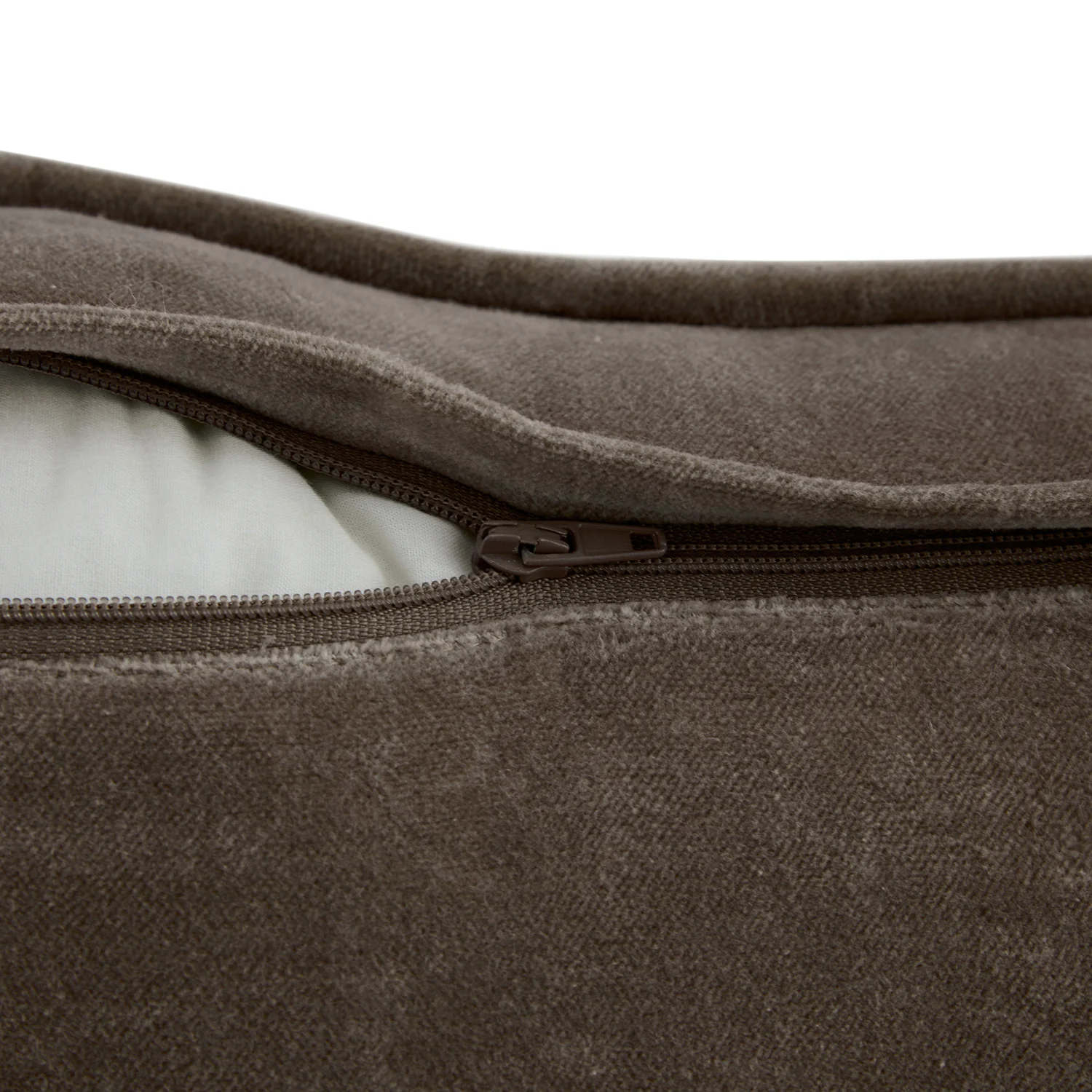 Le Bayeux Armand Ribbed Cotton Tapestry Cushion - Image 6