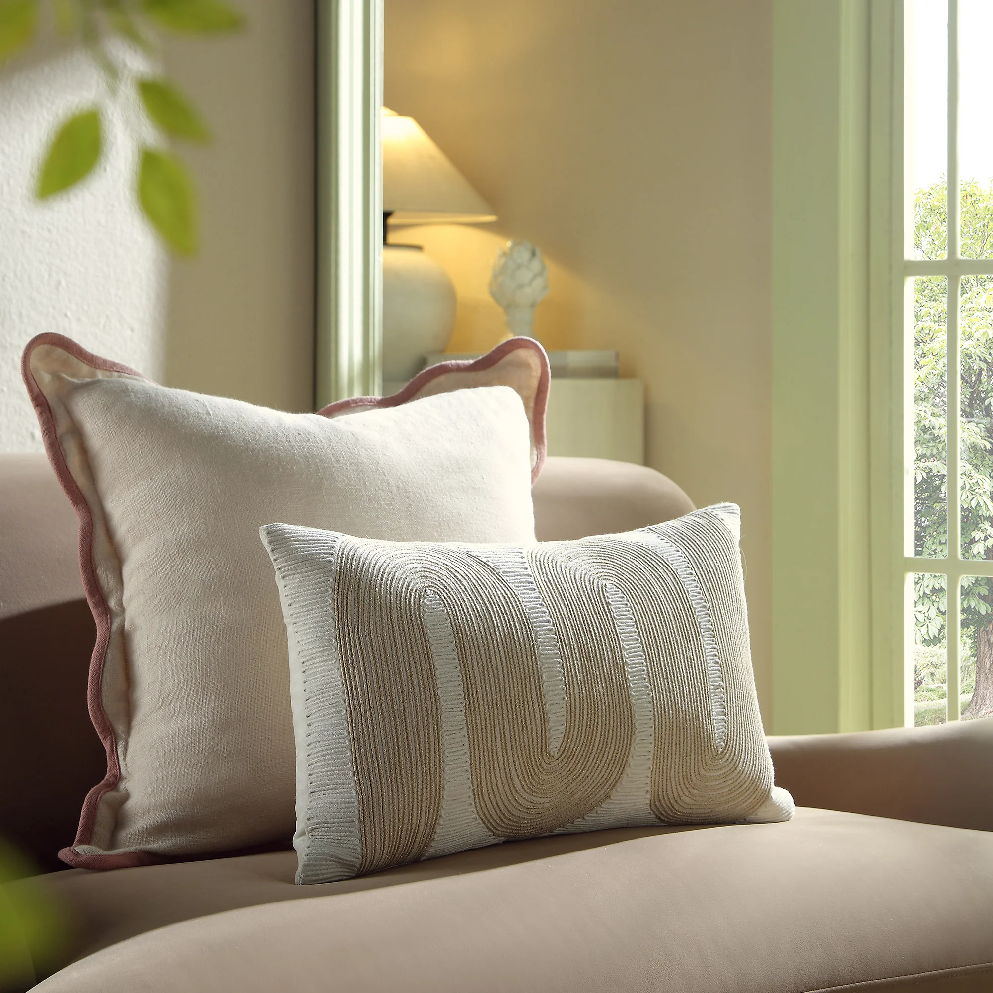 Luxe Collection Odilla Sparkle Cord Velvet Cushion - Image 2