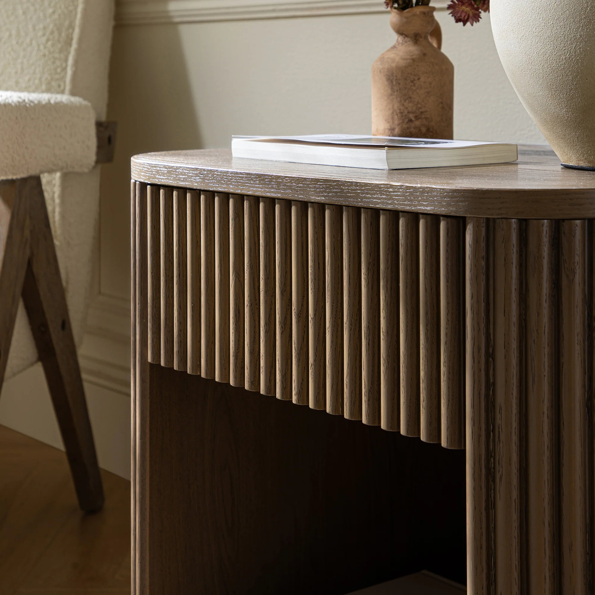 Maru 1-Drawer Bedside Table, Silver Oak - Image 6