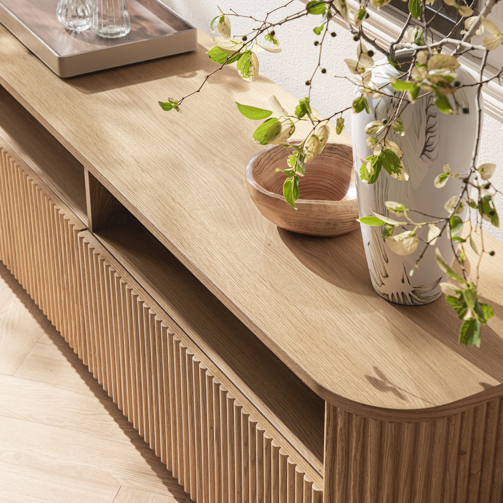 Maru 162cm TV Unit with Drawers, Oak - Image 4