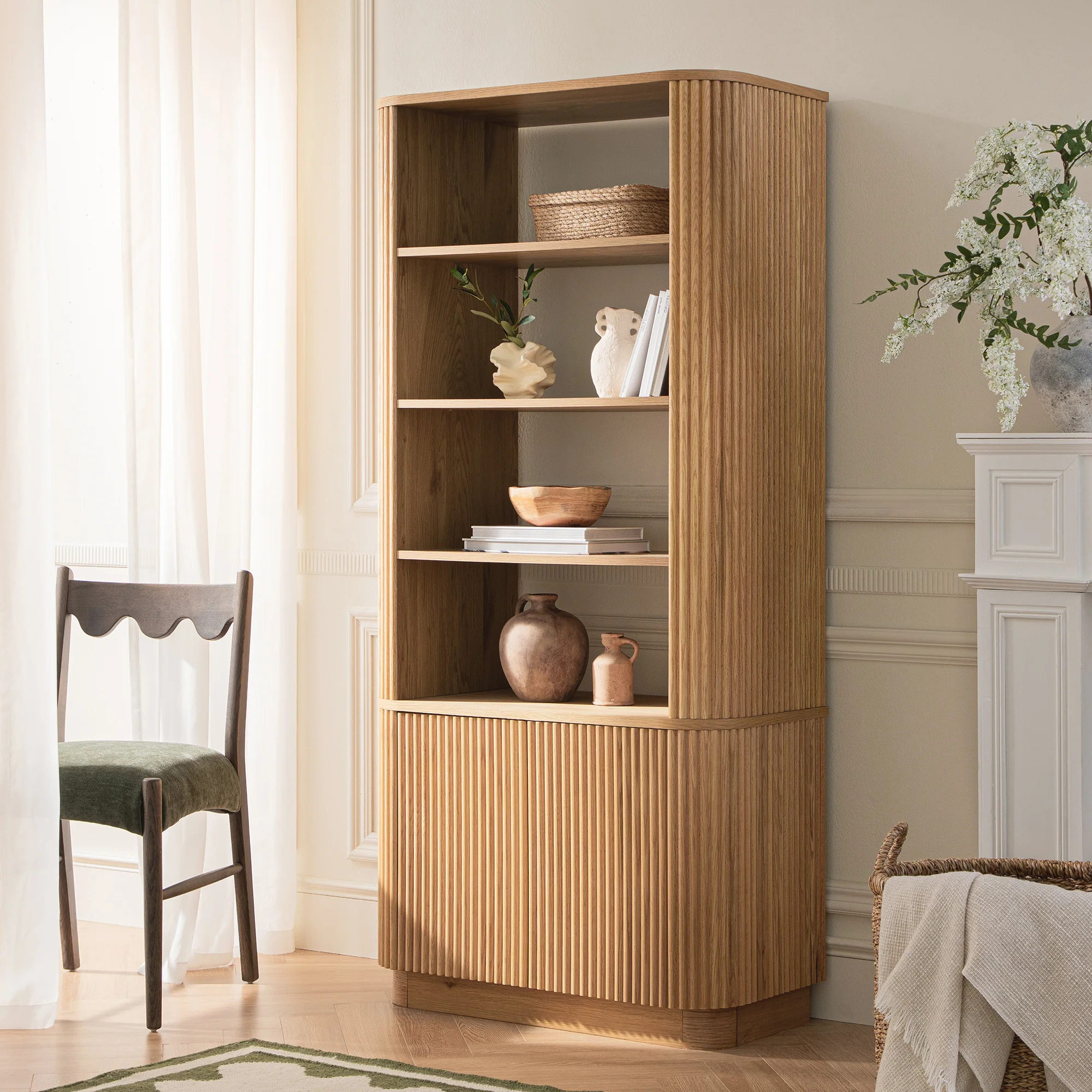 Maru Bookcase with Cabinet, Oak - Image 2