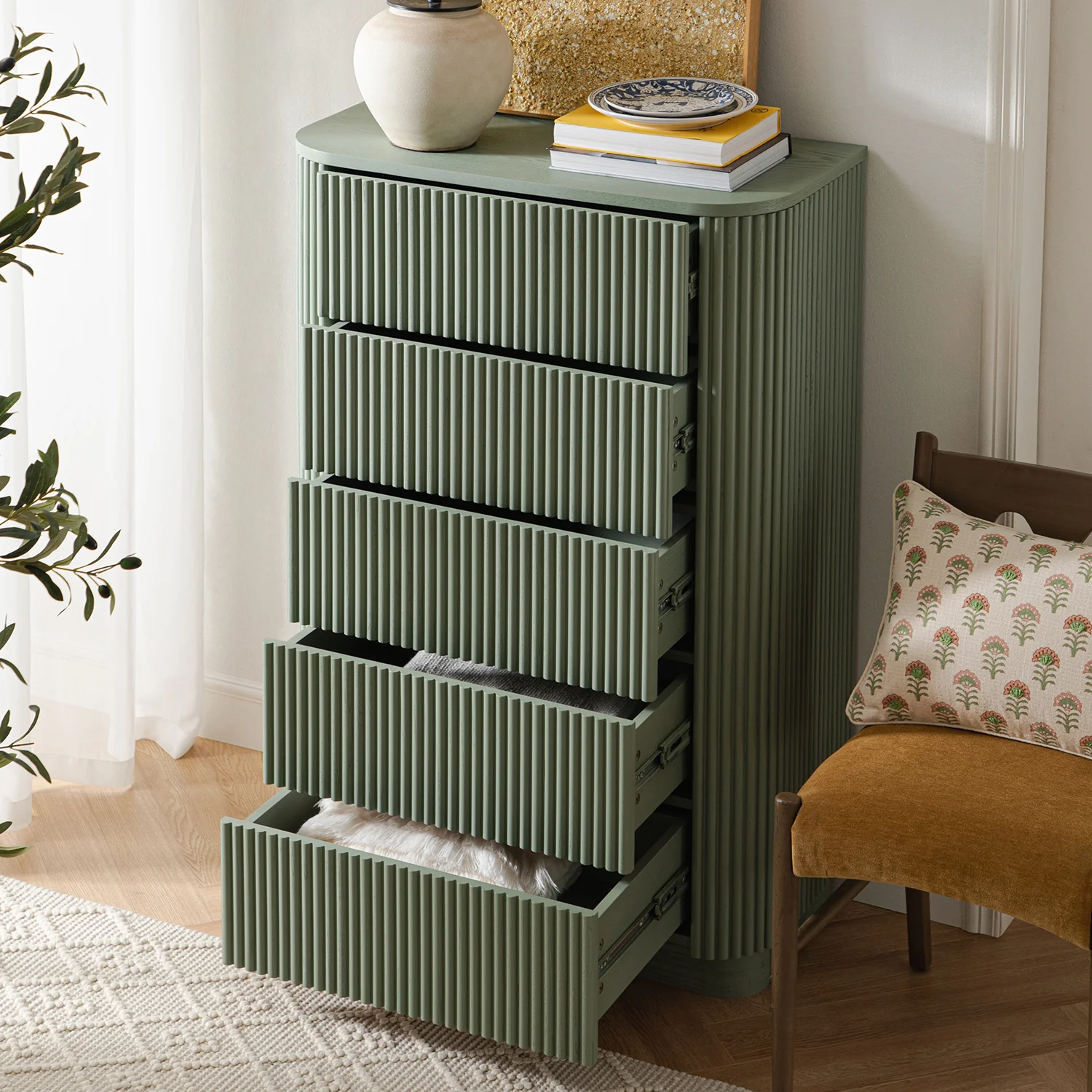 Maru Chest of 5 Drawers, Sage Green - Image 3