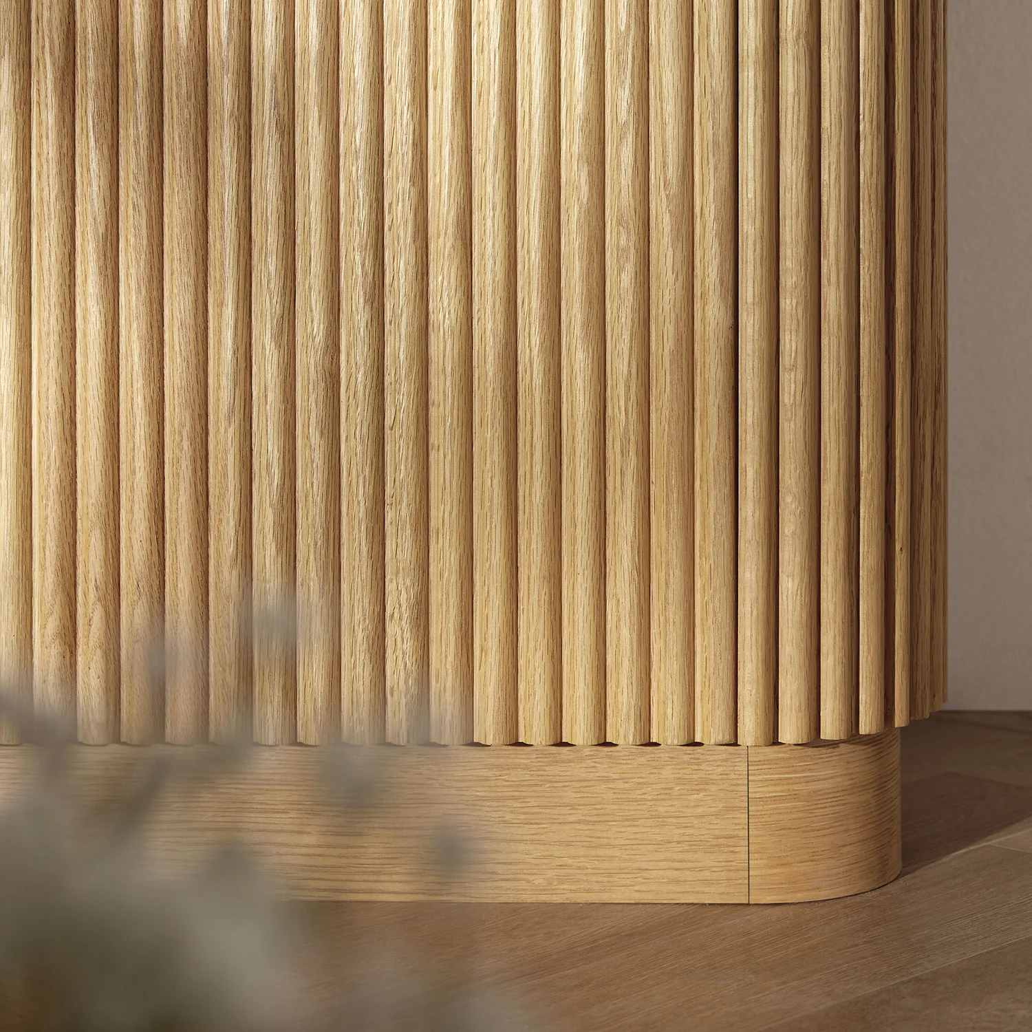 Maru Large 2-Door Sideboard with Drawers, Oak - Image 6