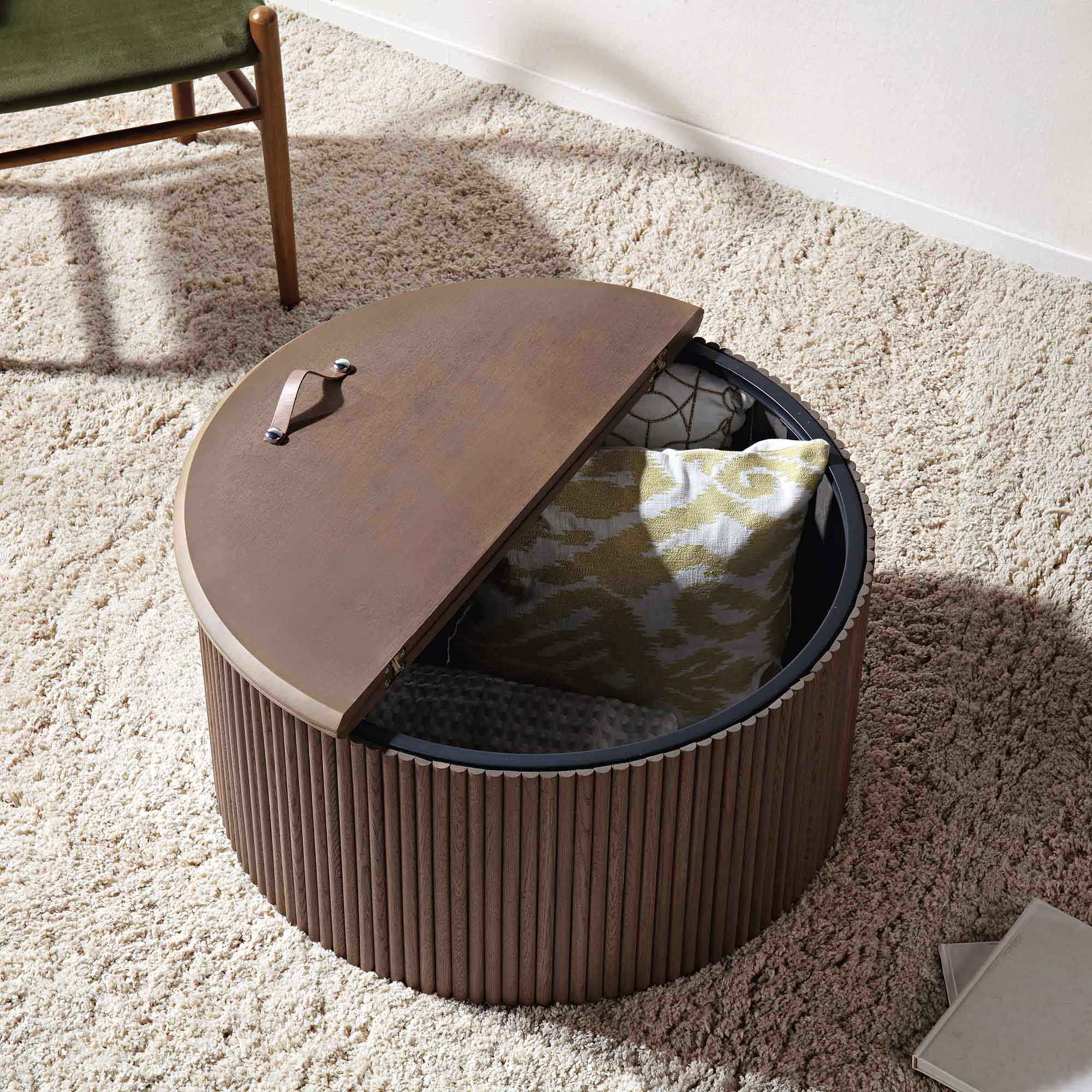 Maru Oak Round Coffee Table with Storage, Silver Oak - Image 2
