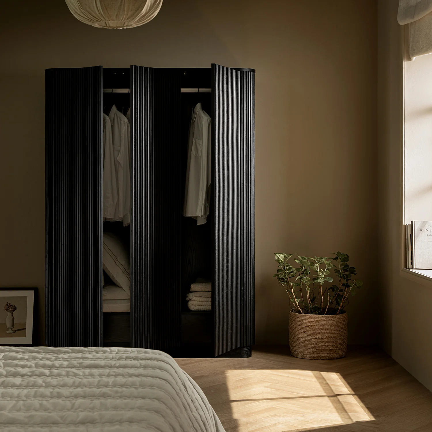 Maru Triple Wardrobe, Black - Image 3