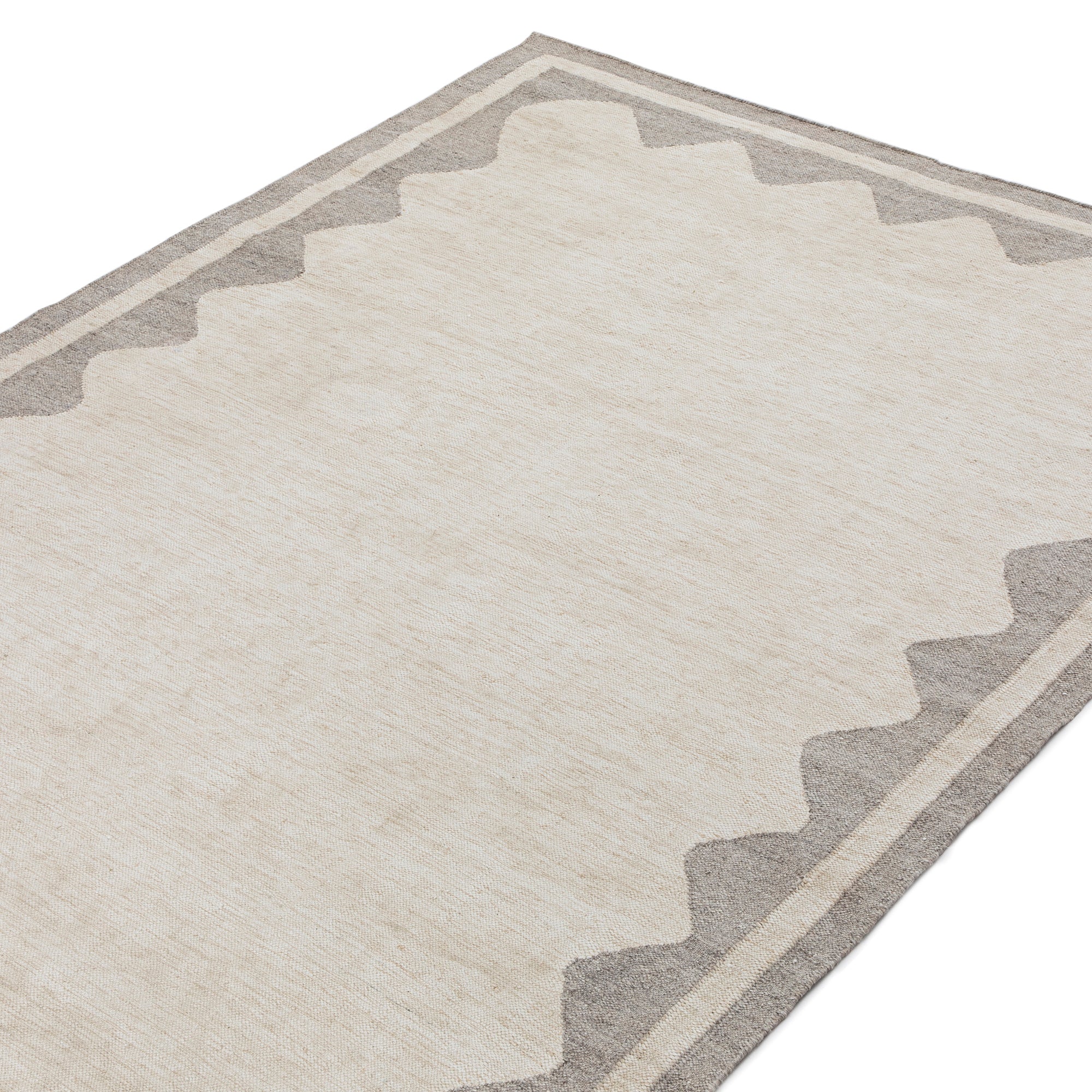 Matilda Grey Scallop Border Indoor Outdoor Handwoven Rug - Image 2