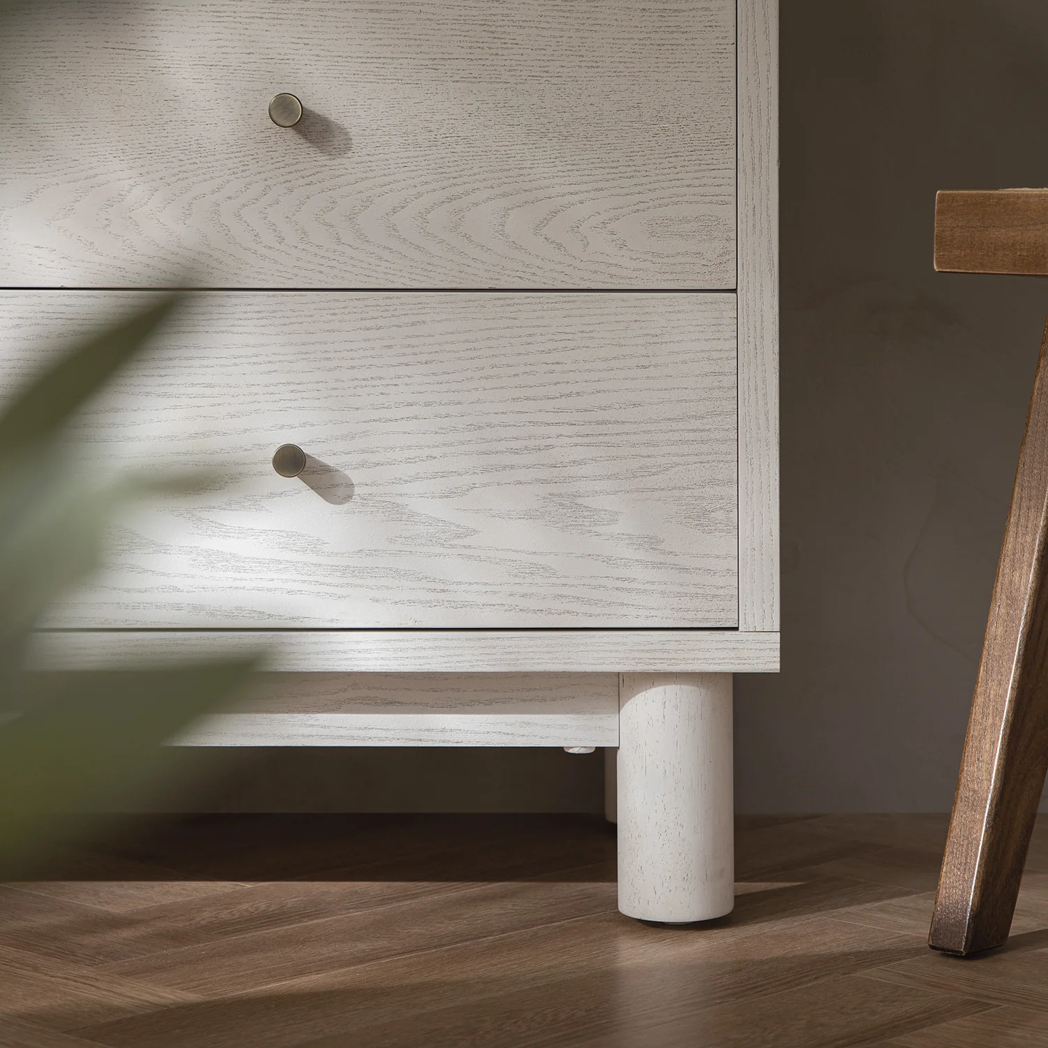 Maude 9 Drawer Chest, Washed White Ash - Image 6
