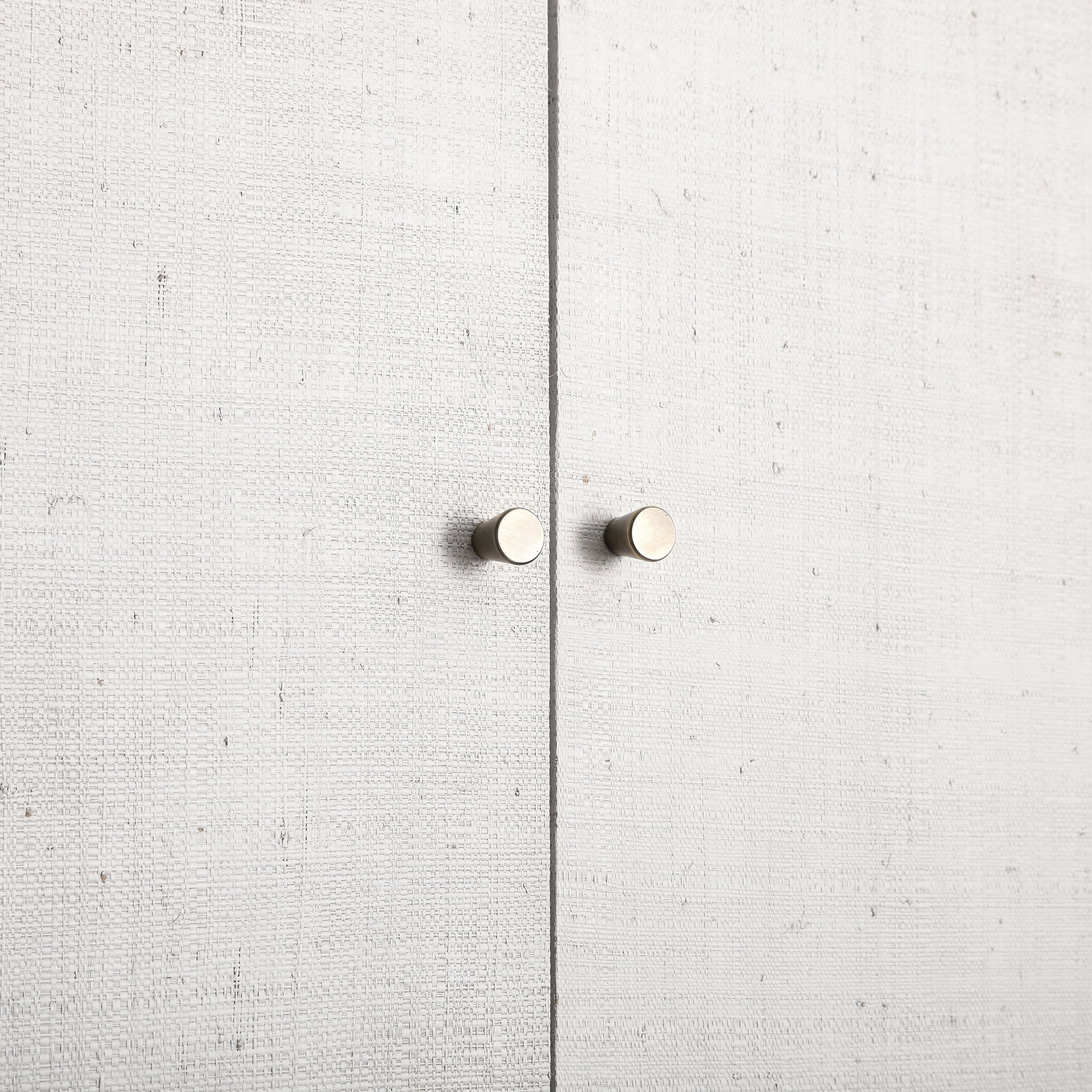Maude Double Wardrobe, Washed White Ash with Raffia - Image 19