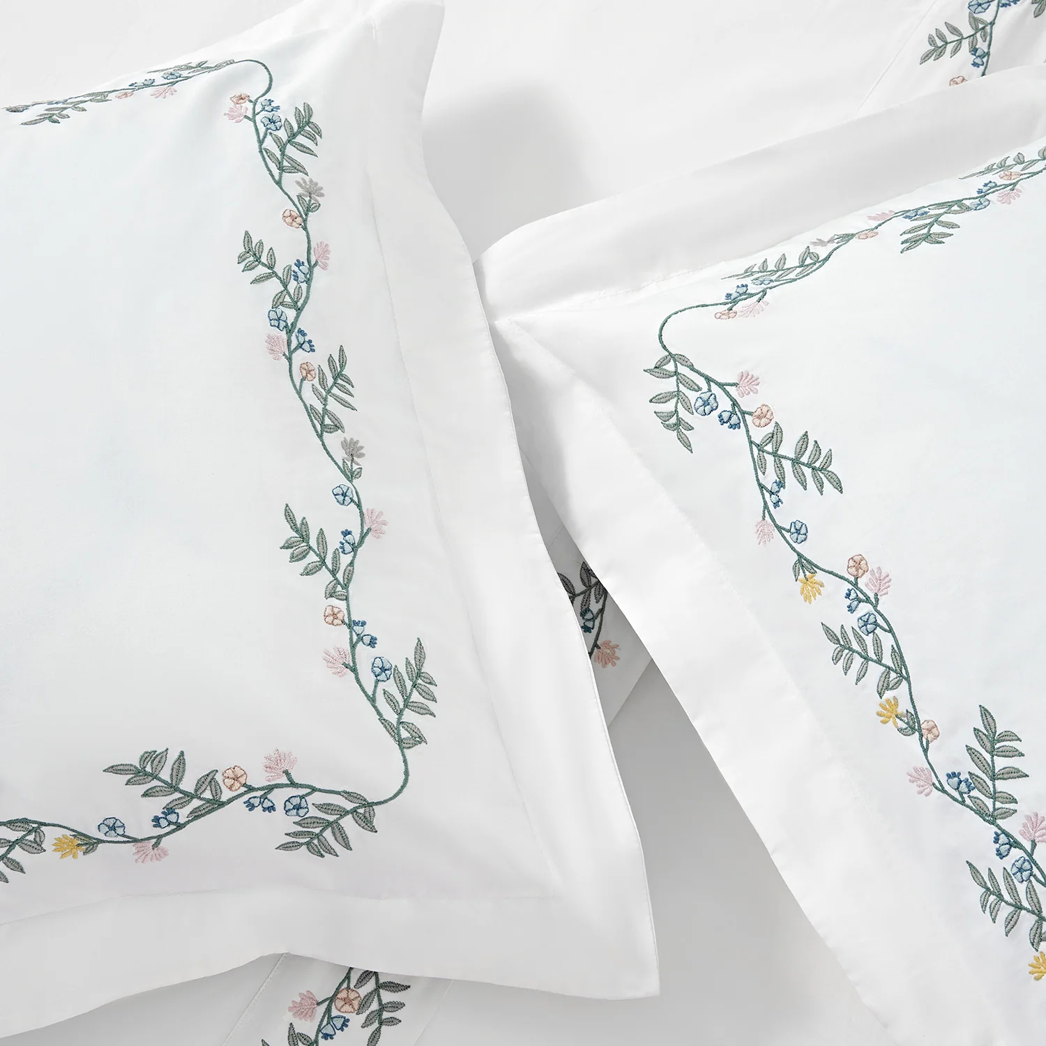 Meadow White Floral Embroidered 300 Thread Count Cotton Percale Duvet Set - Image 7