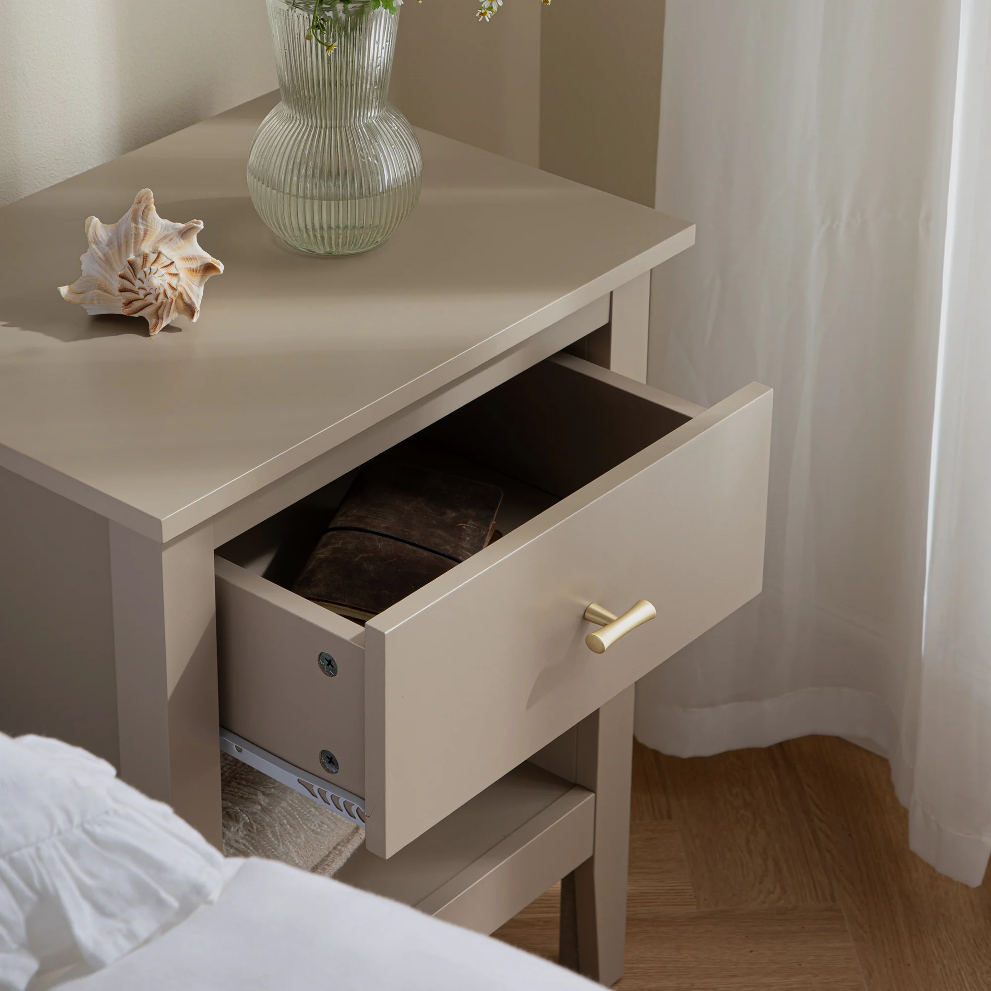 Oakham 1-Drawer Bedside Table, Deep Greige - Image 4