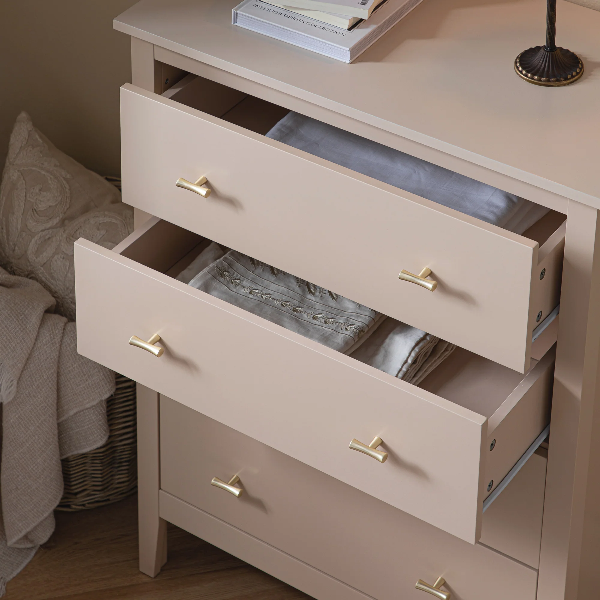 Oakham Chest of 4 Drawers, Nude Pink - Image 4