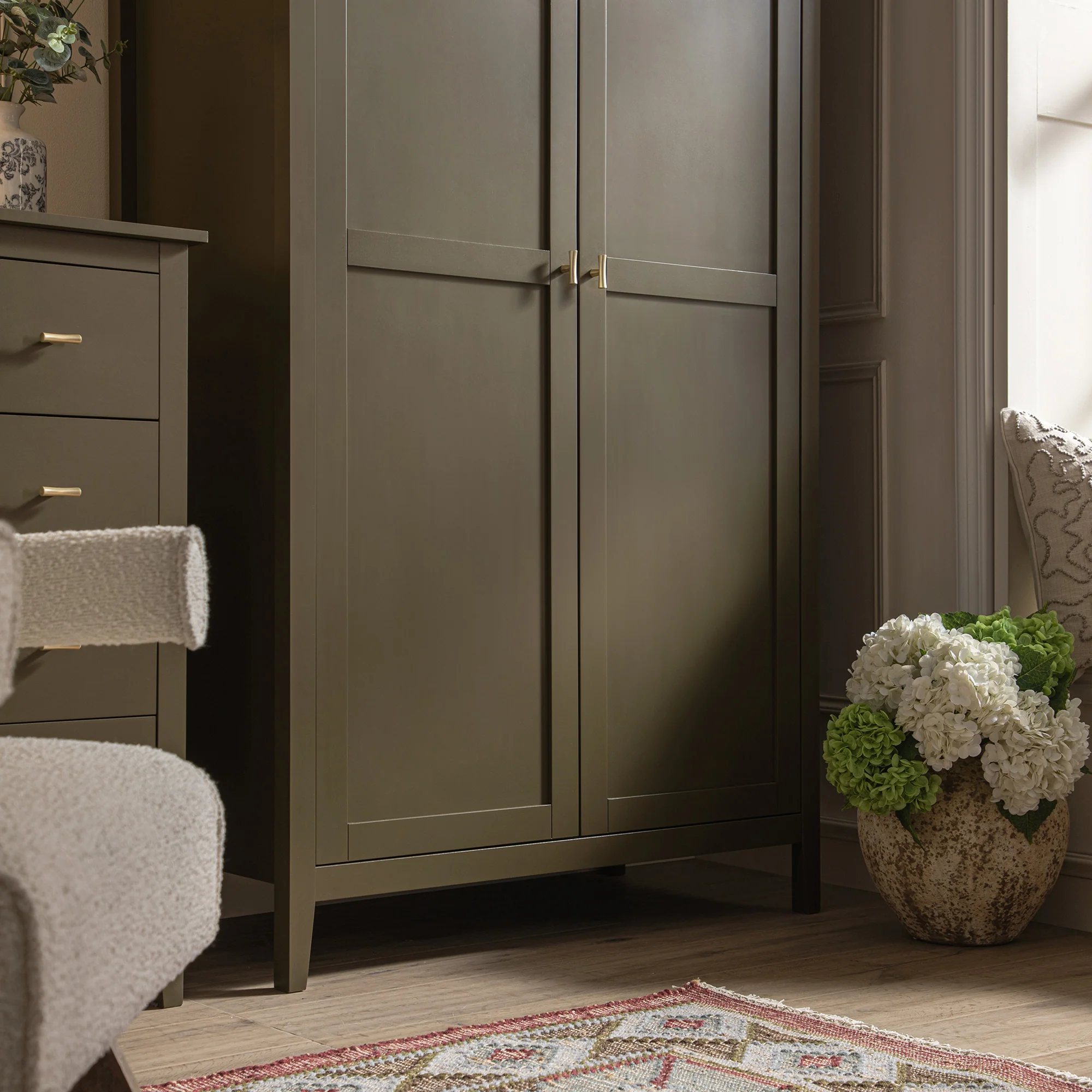 Oakham Double Wardrobe, Olive Grove - Image 6