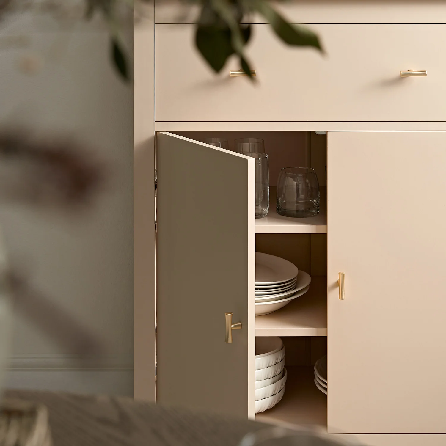 Oakham Small Sideboard with Drawer, Nude Pink - Image 4