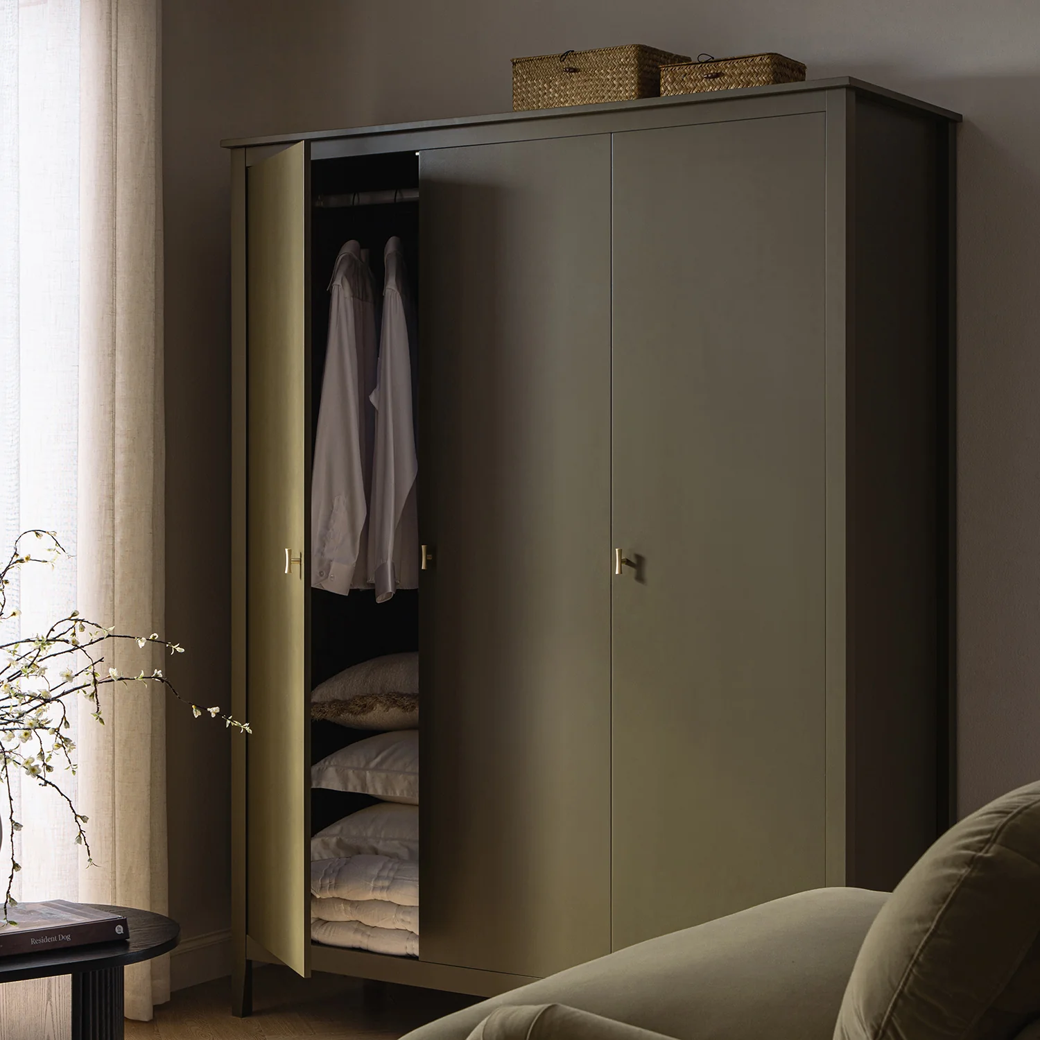 Oakham Triple Wardrobe, Olive Grove - Image 4